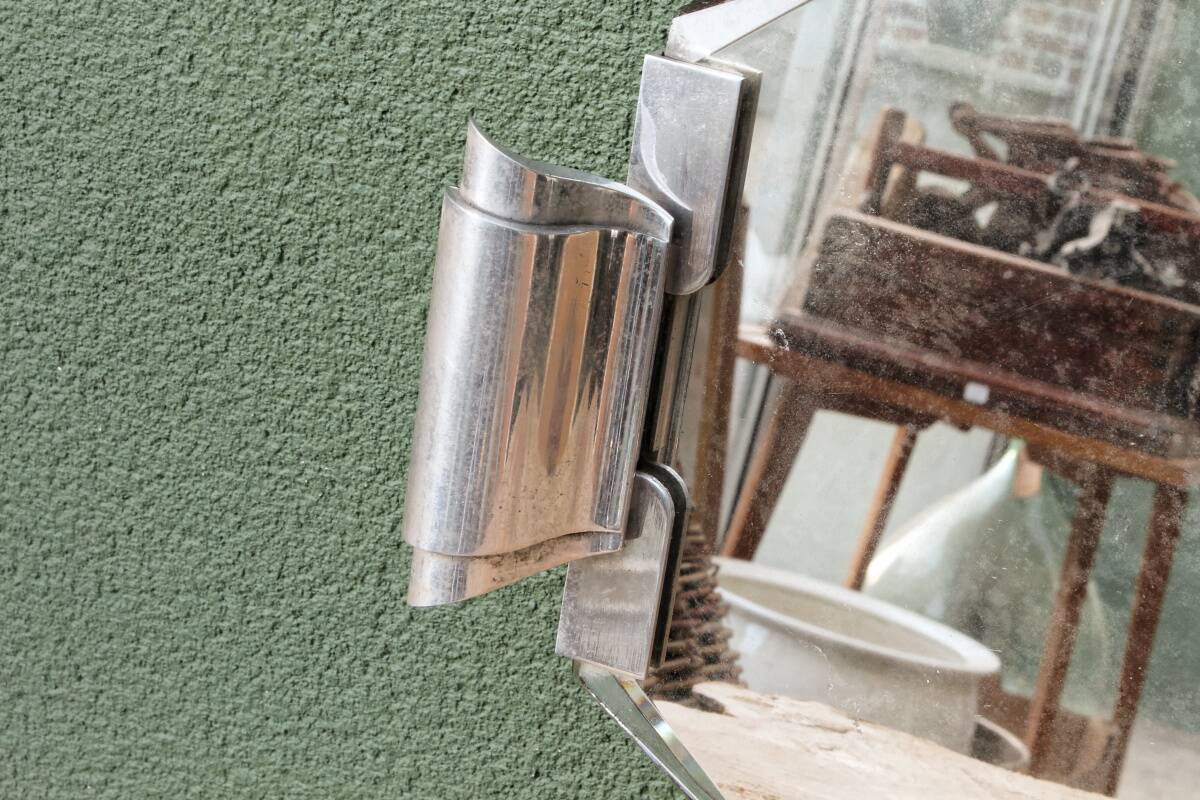 Plateau art déco en miroir biseauté, poignées chromées