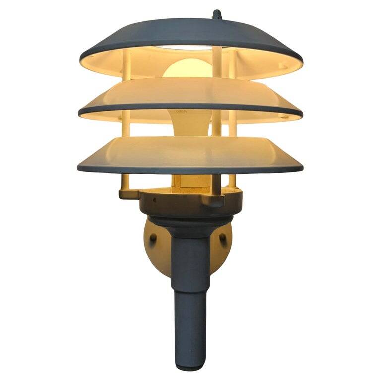 Rare Mid-Century Wall Lamp in the Style of Poul Henningsen, Germany, 1970s
