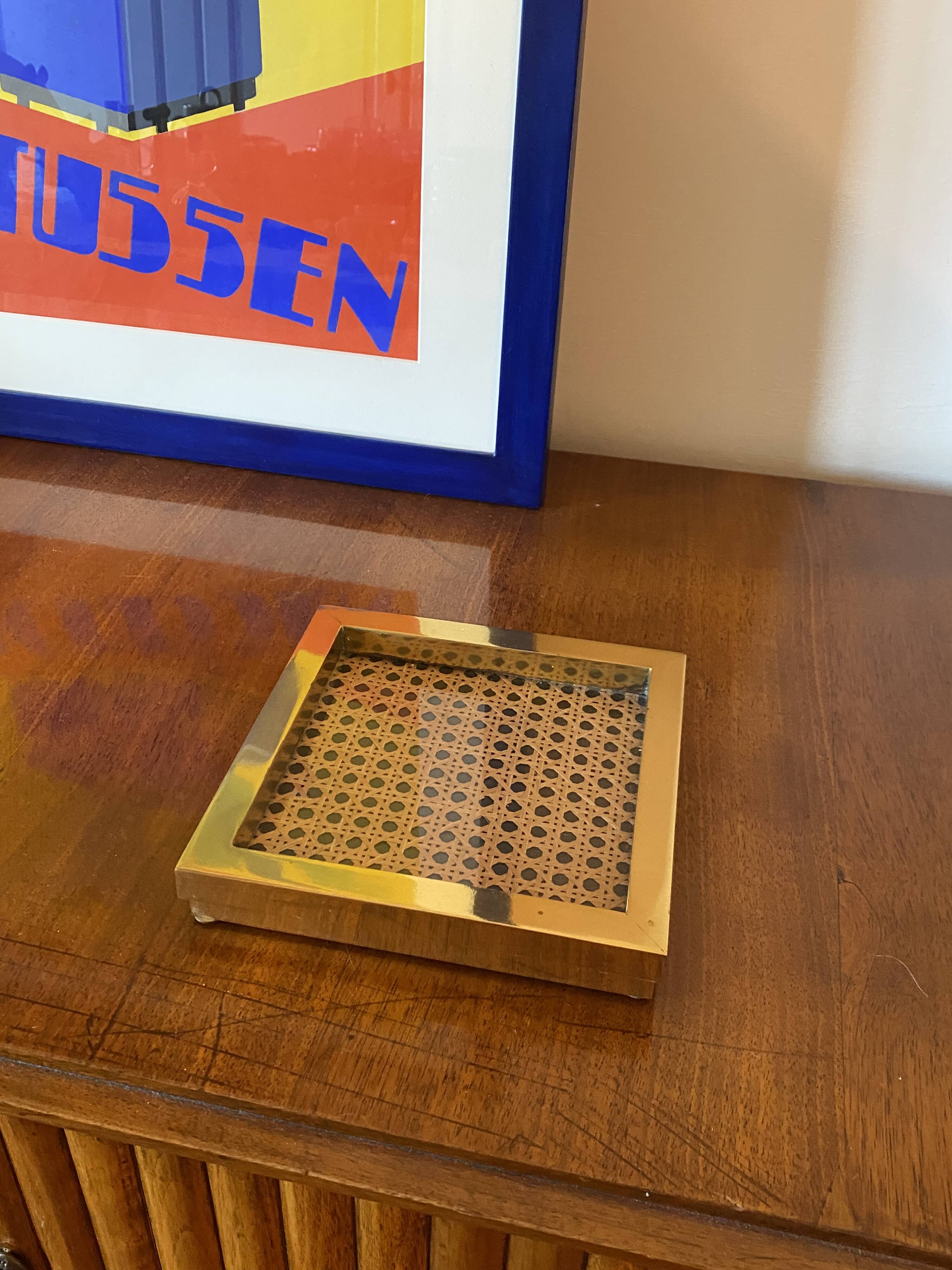 Hollywood regency vide poche, brass and Vienna straw, Italy 1970