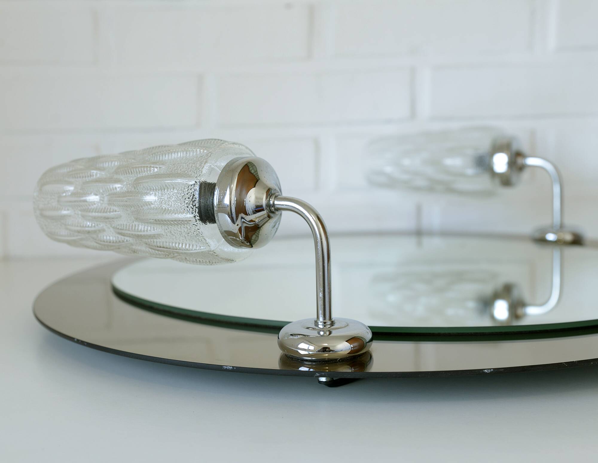 Miroir de courtoisie éclairé, miroir mural de salle de bain vintage d'Allemagne des années 1980