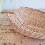 Antique rattan basket - bowl emptier
