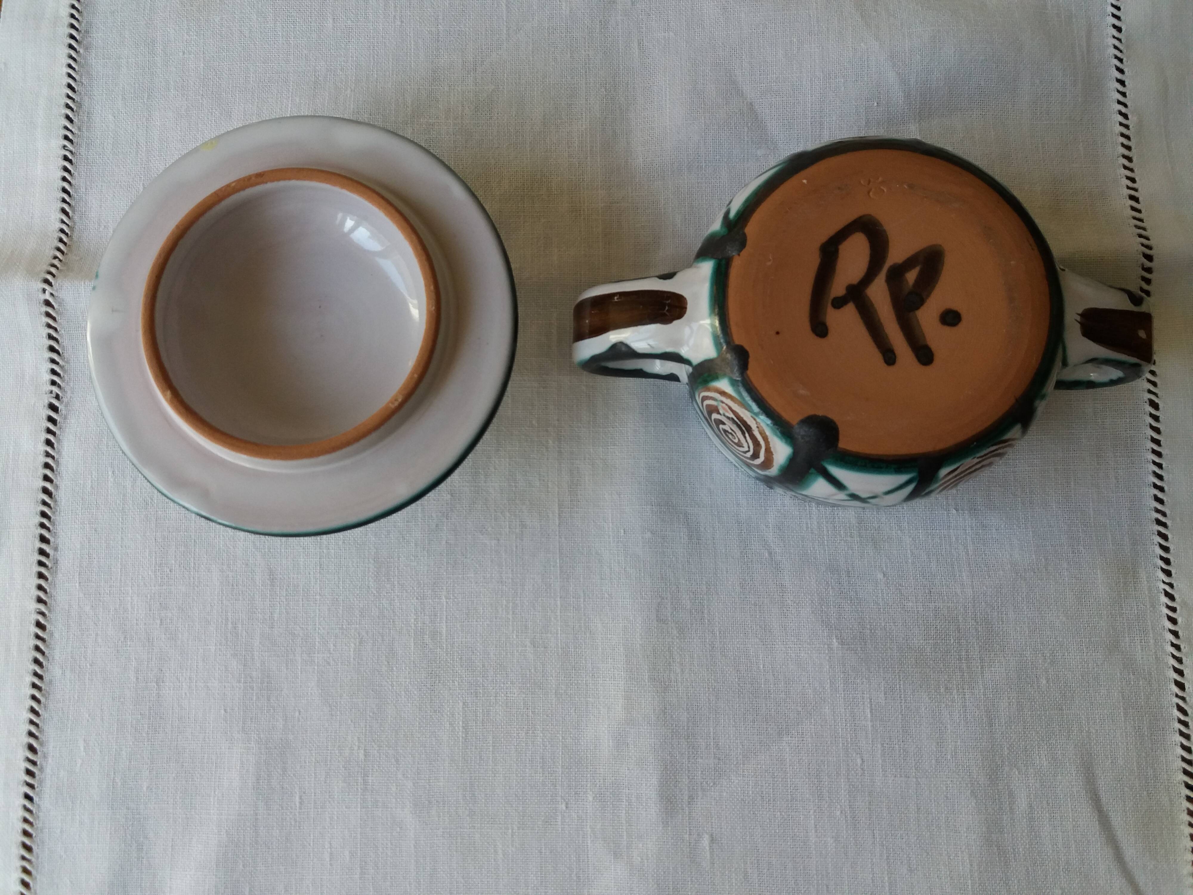 Pot couvert sucrier signed r.p. robert picault Vallauris