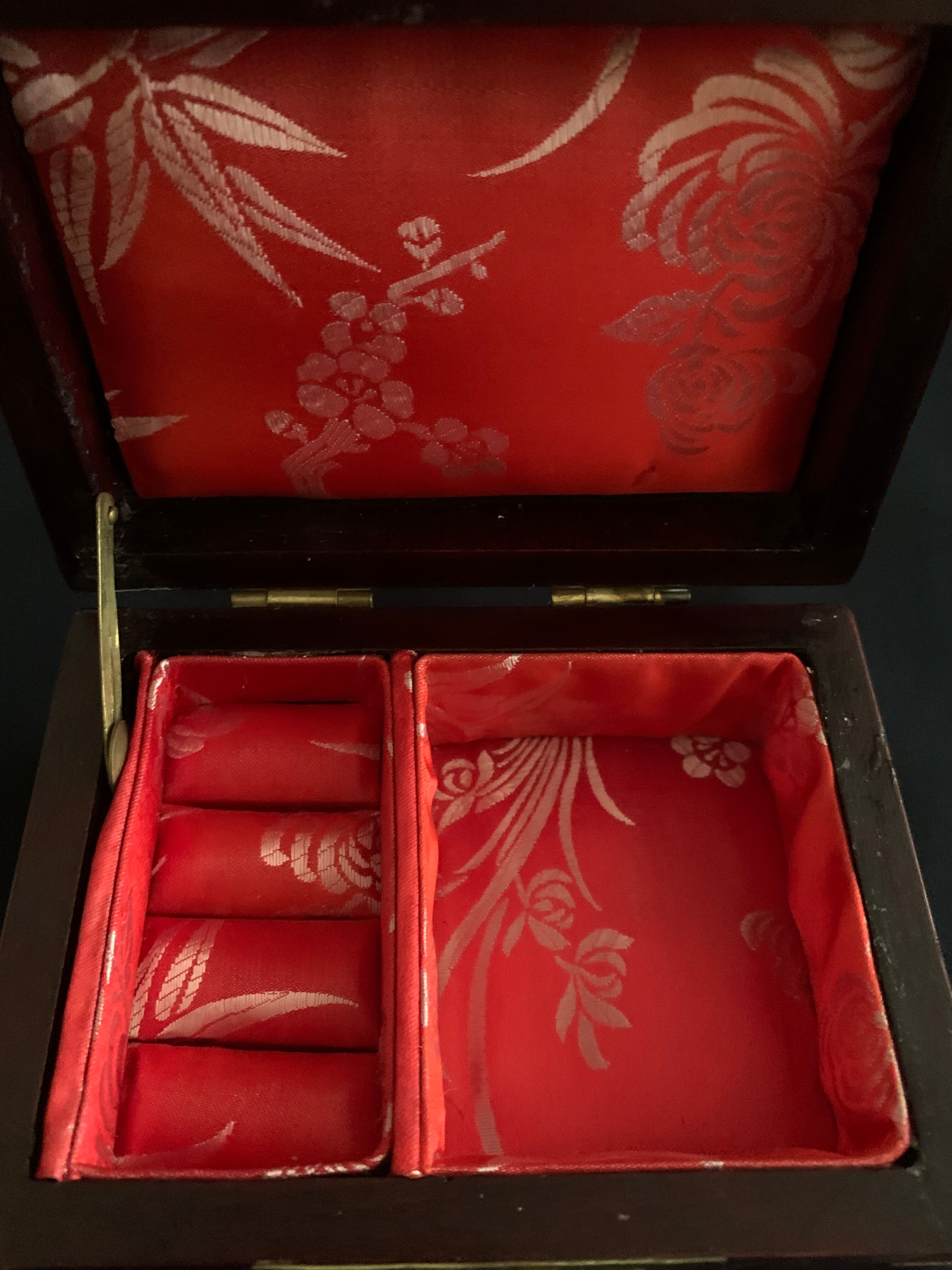 Jewel box, jade, brass, mahogany, china