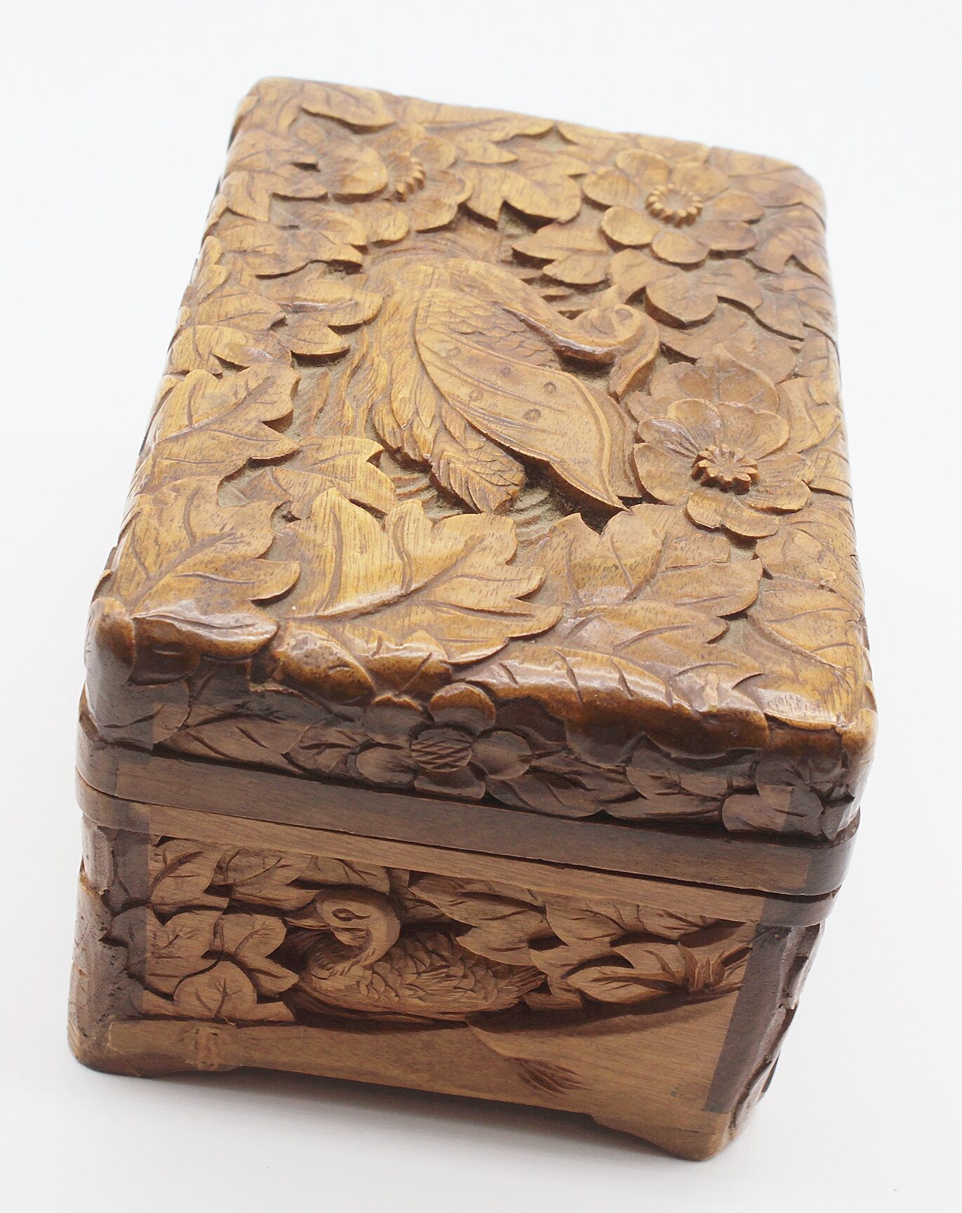 Carved wooden swan jewelry box