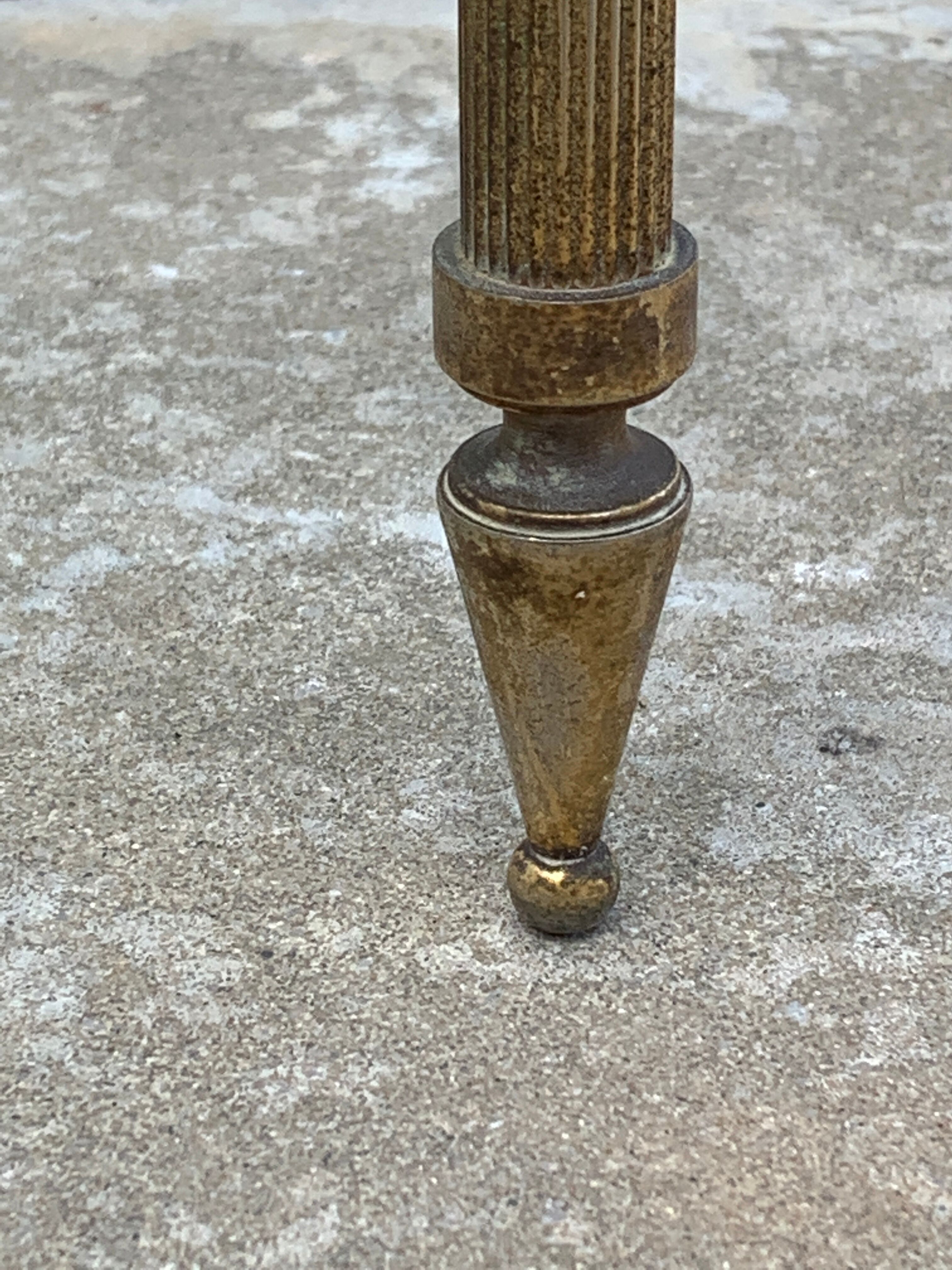 Neoclassical corner or corner seat, 3 levels in white tempered glass