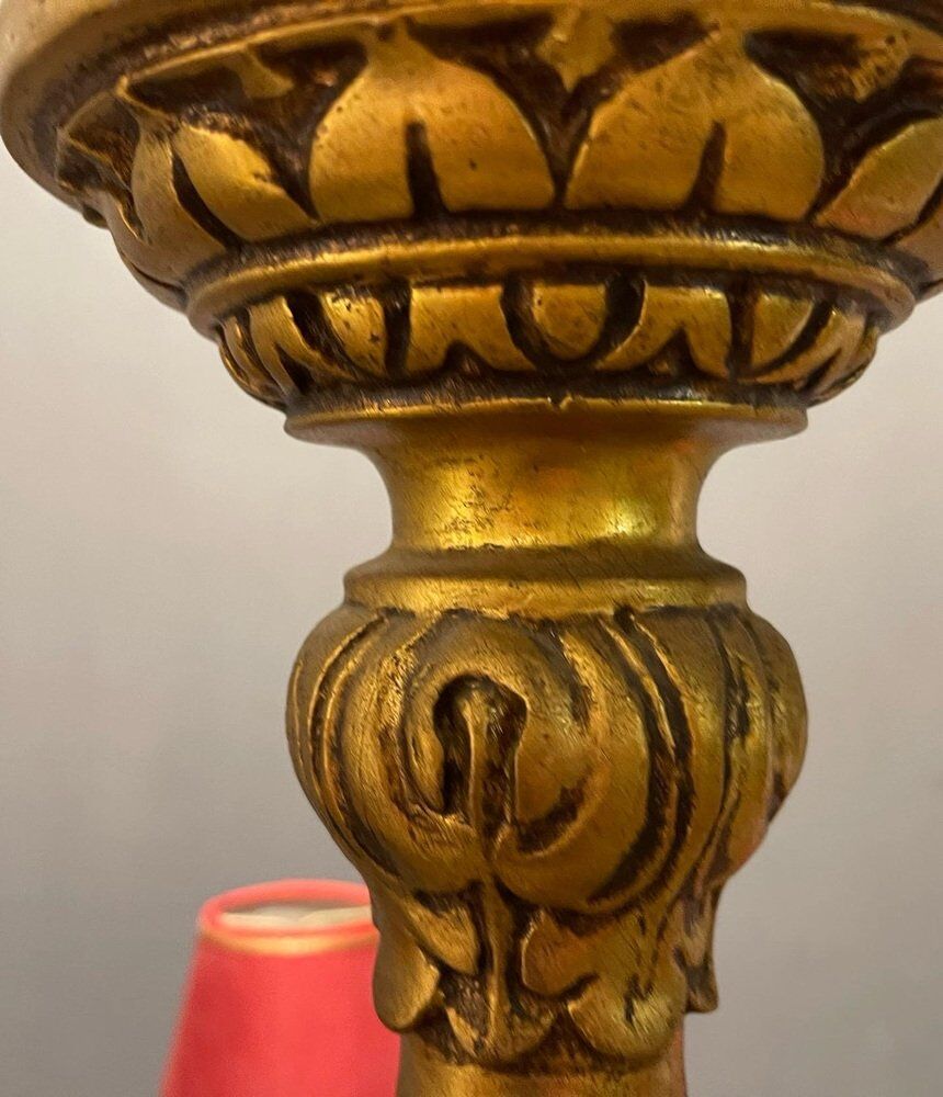 Lustre en bois doré doré