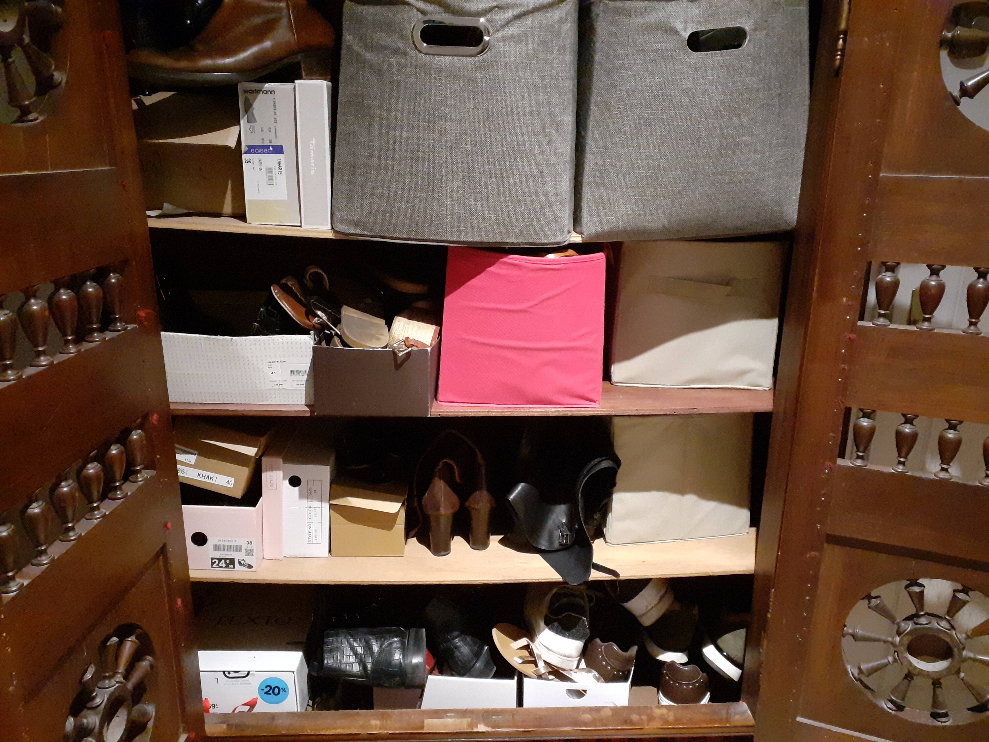 Breton wardrobe