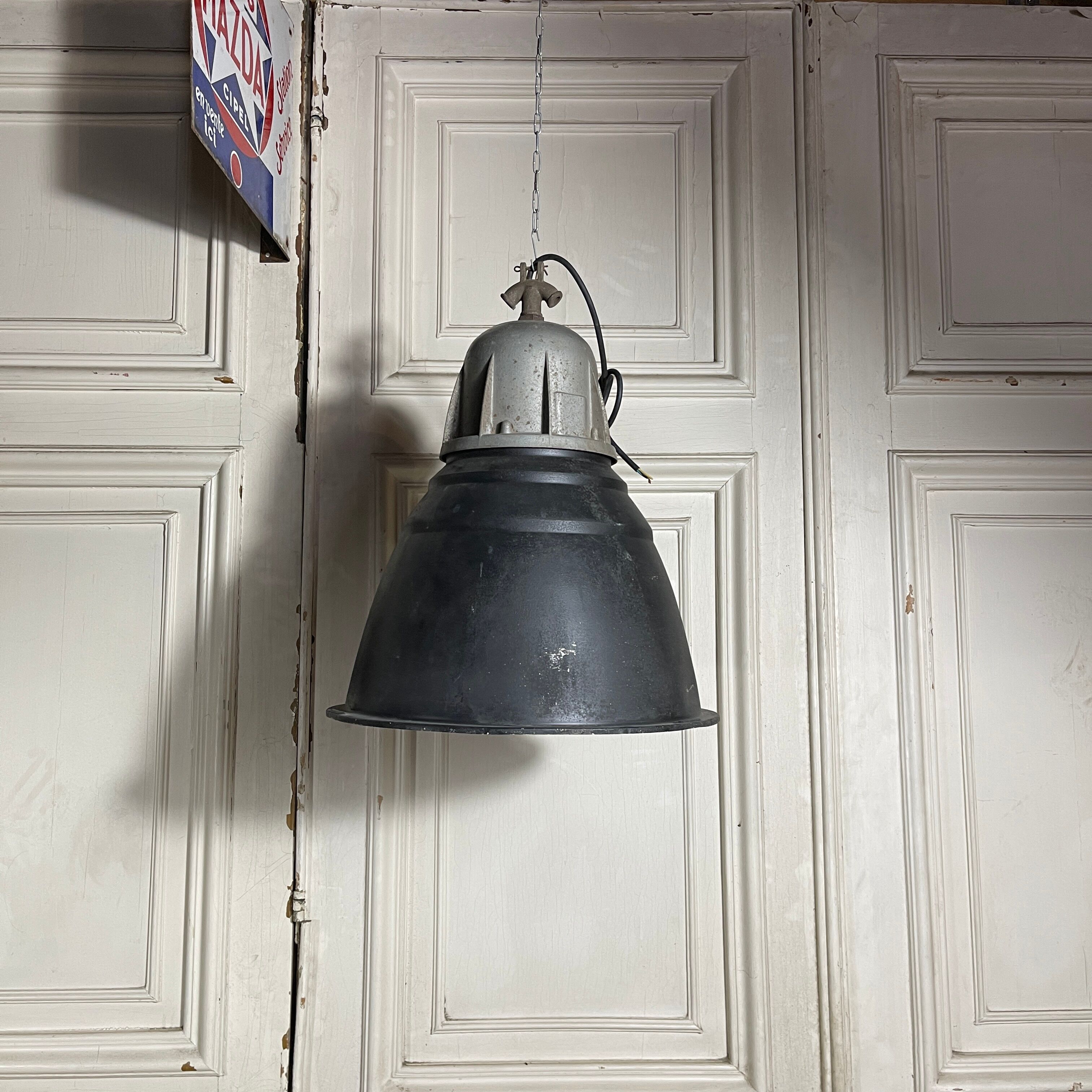 Industrial suspension