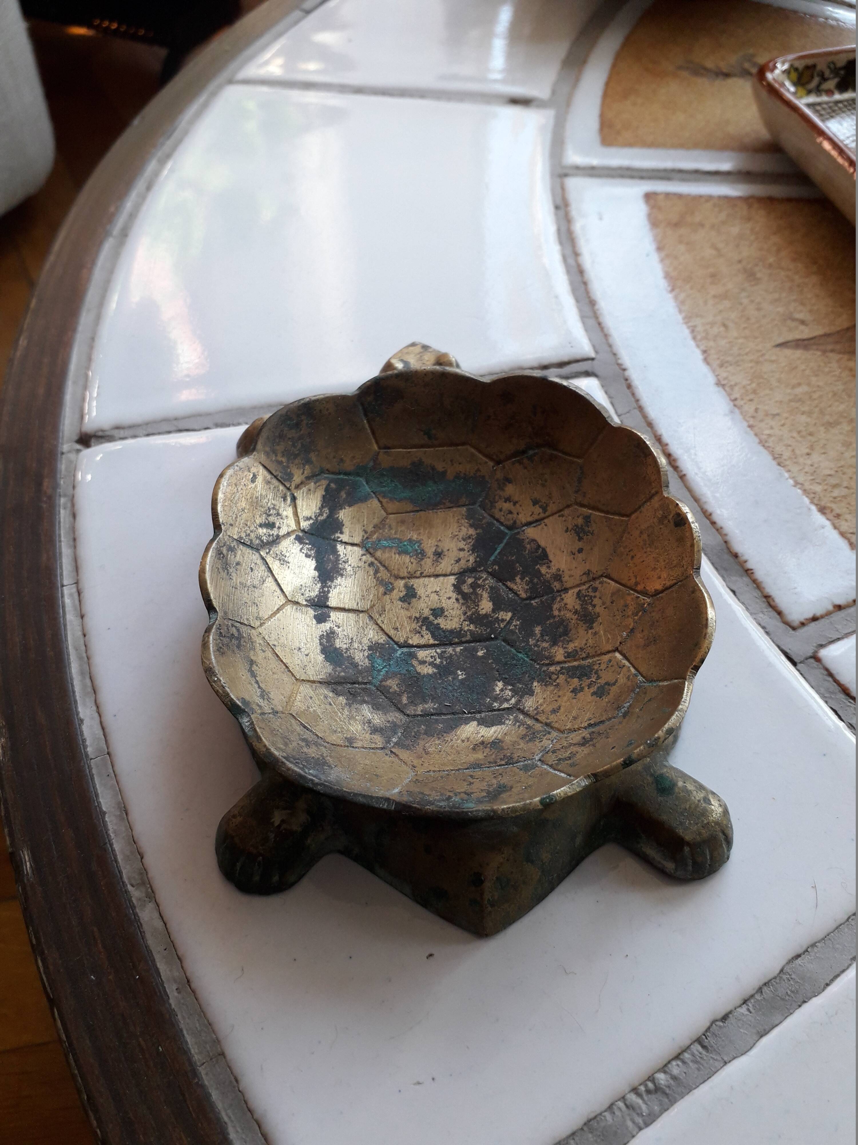 Vintage brass pocket tray in the shape of a turtle