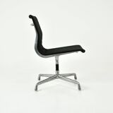 Black office chair by Charles & Ray Eames for Herman Miller, 1960s