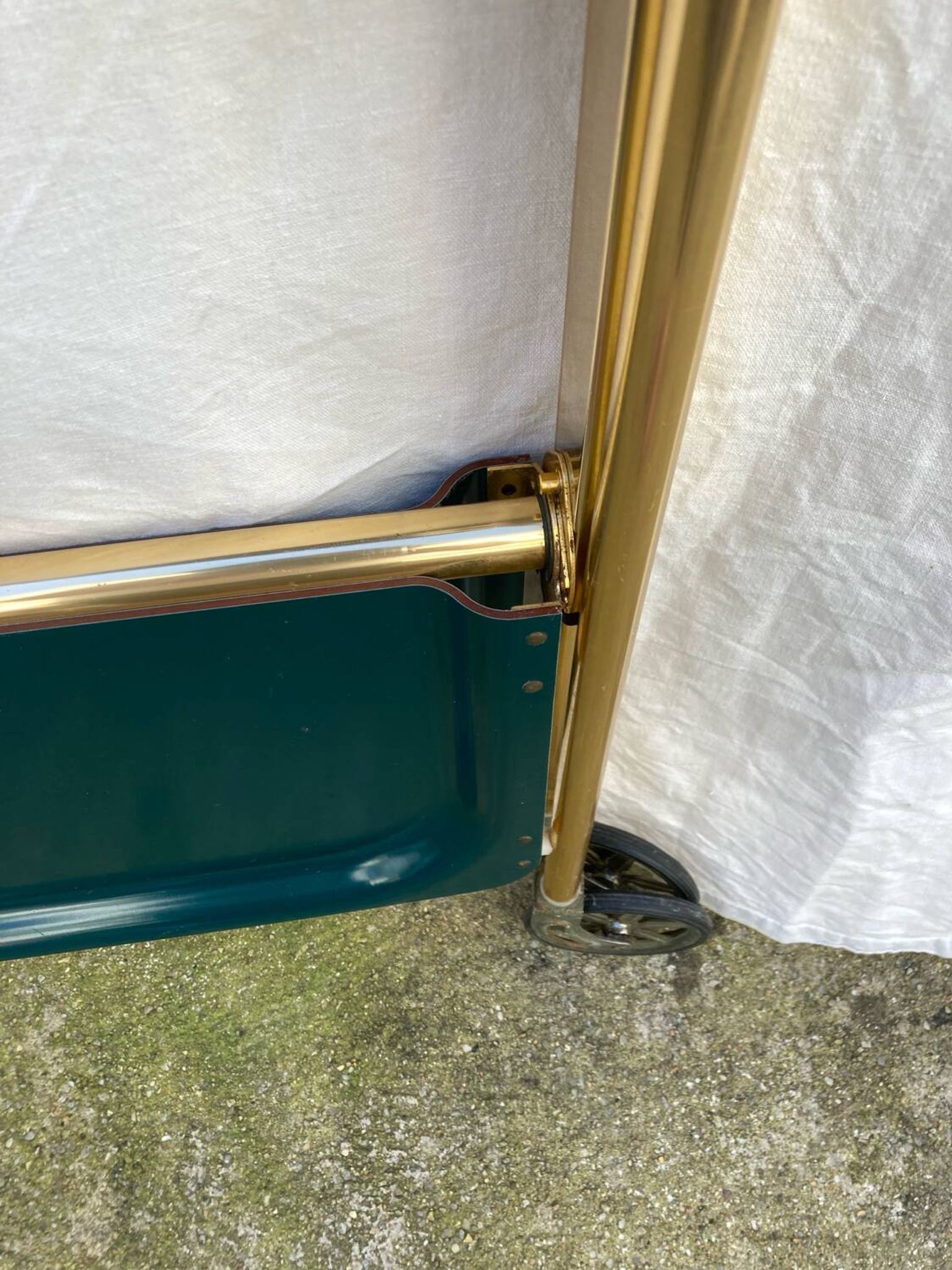 Desserte roulante pliable vintage