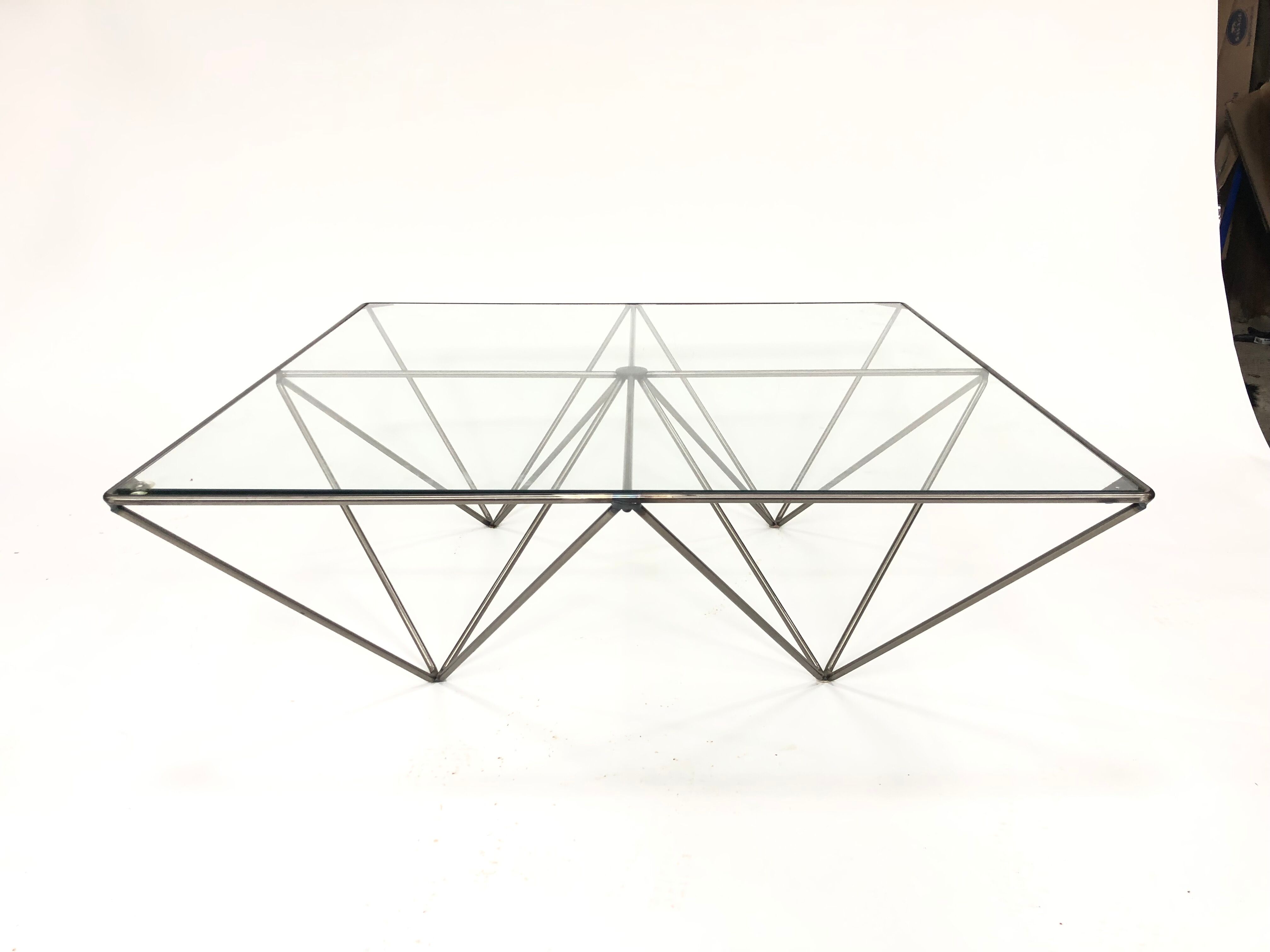 Table low vintage 60s/70s design steel wire