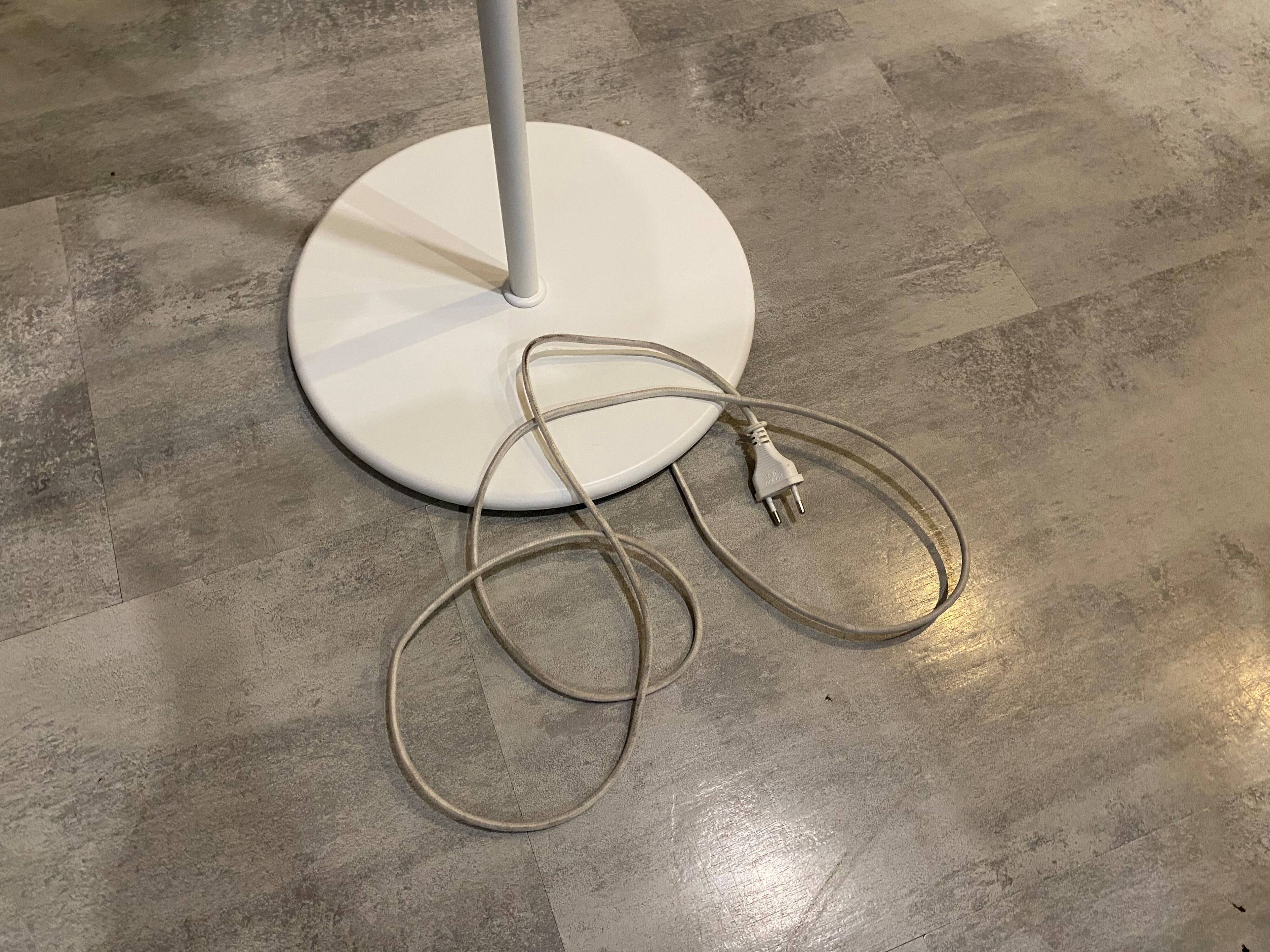 Lampadaire champignon Ikea Nymane TYP G1706 métal blanc vintage 1990