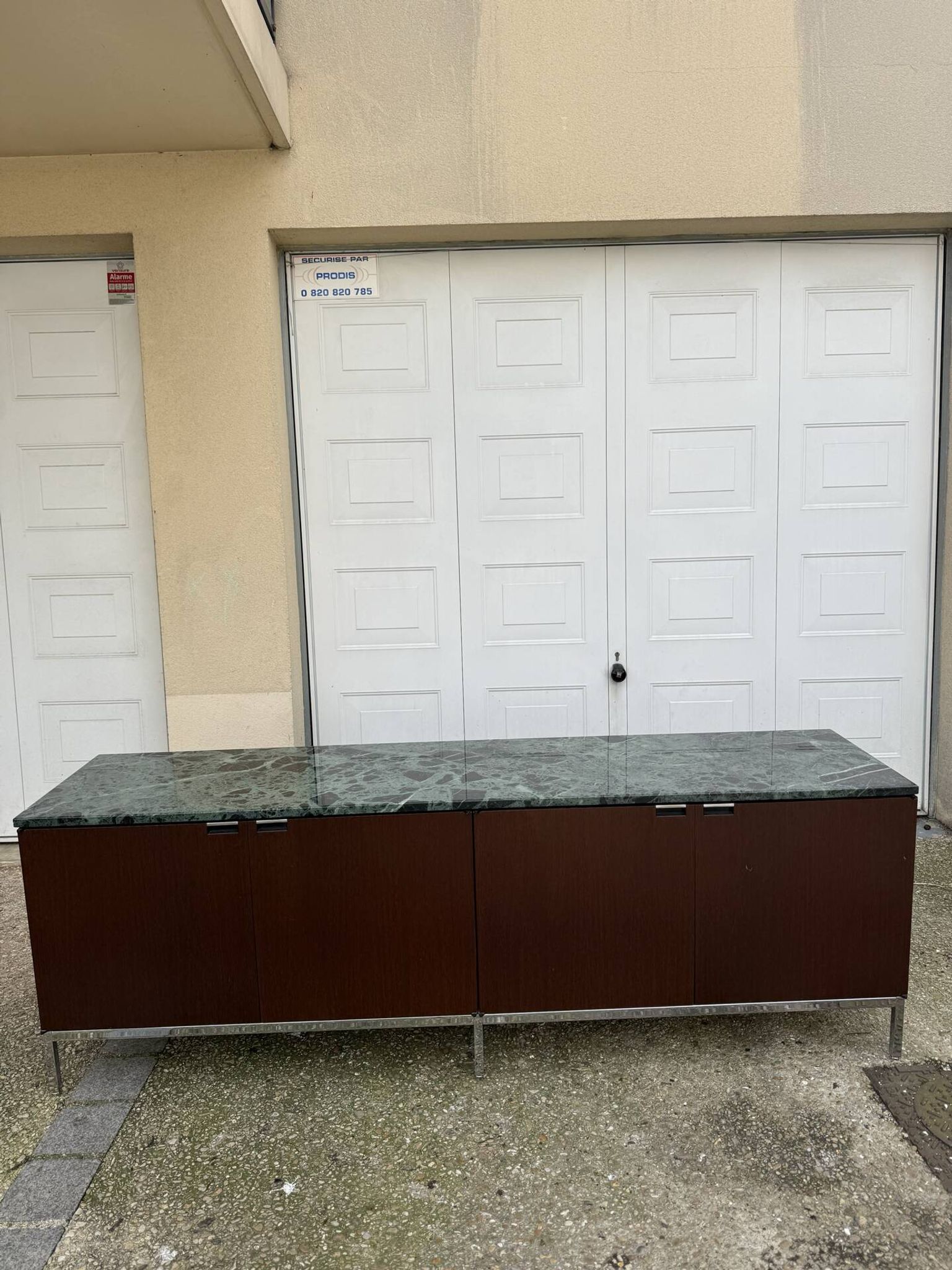 Enfilade Florence Knoll sideboard credenza 4