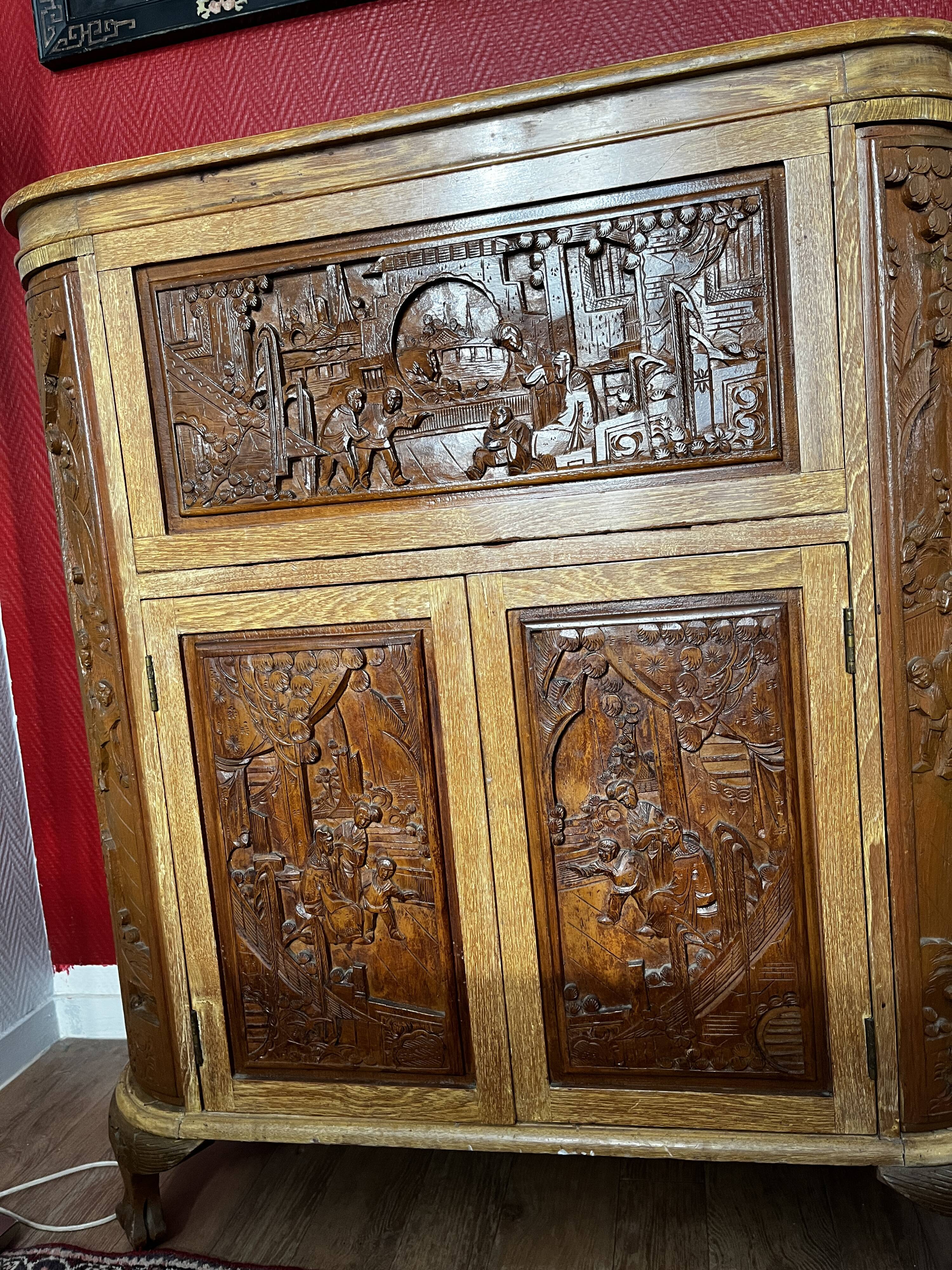 Buffet/Bar