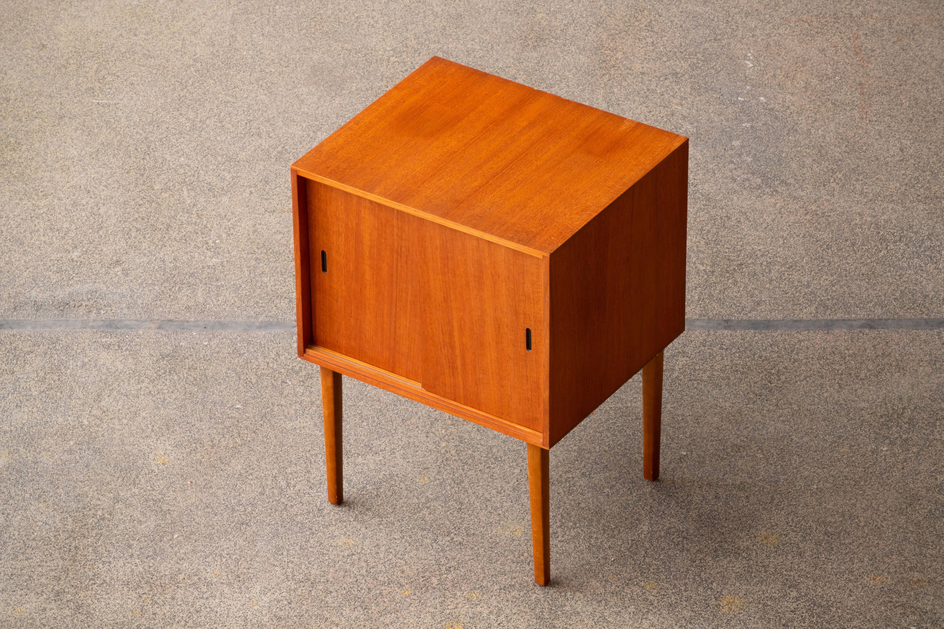 1960 vintage vinyl platinum furniture range