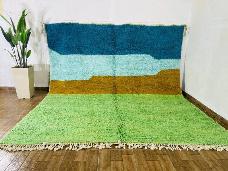 Traditional handmade Beni Ouraine rug, size 150 x 250 cm