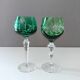 Collection de 5 verres à vin coloré, nuances de vert