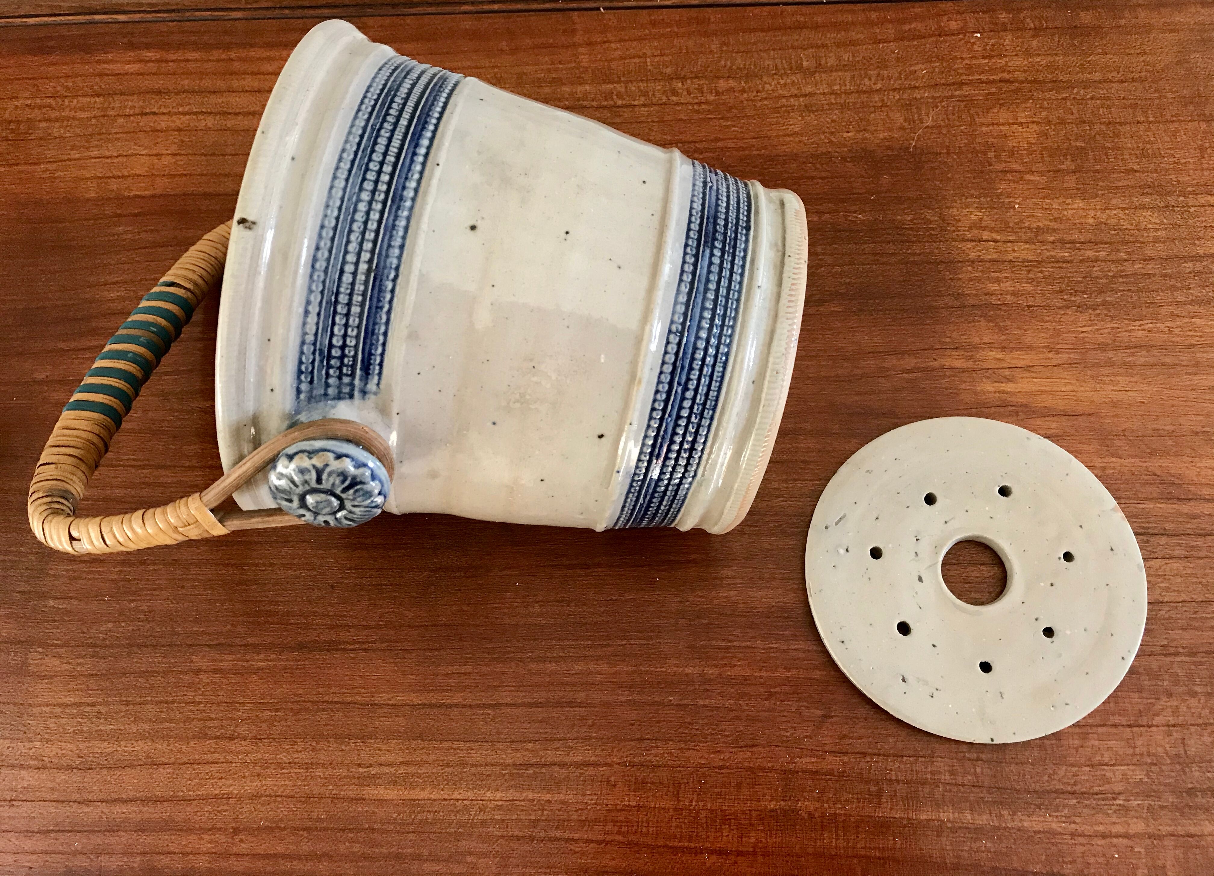 Vintage sandstone ice bucket