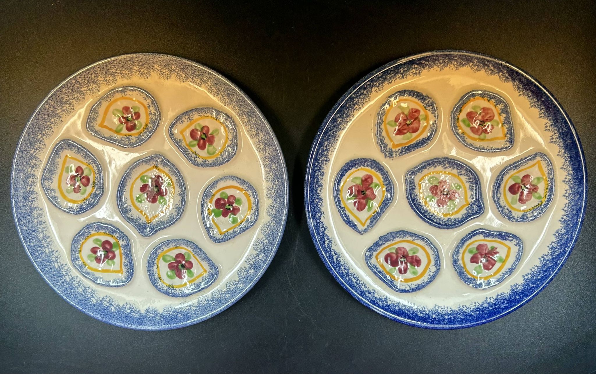 Set of two 25 cm oyster plates in MBFA Pornic earthenware, Cancale model.