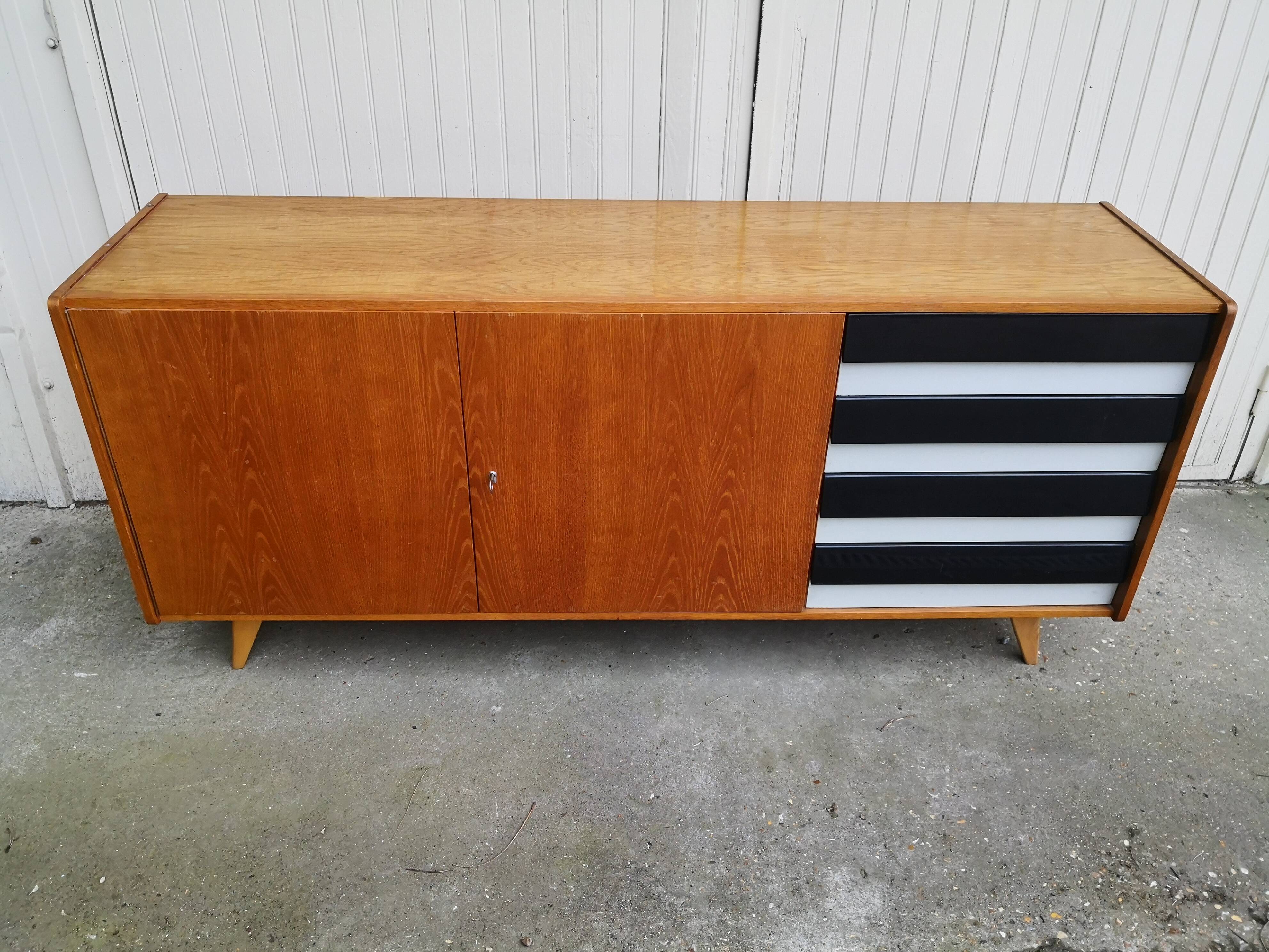 Enfilade vintage style scandinave Jiroutek Tchèque  1960
