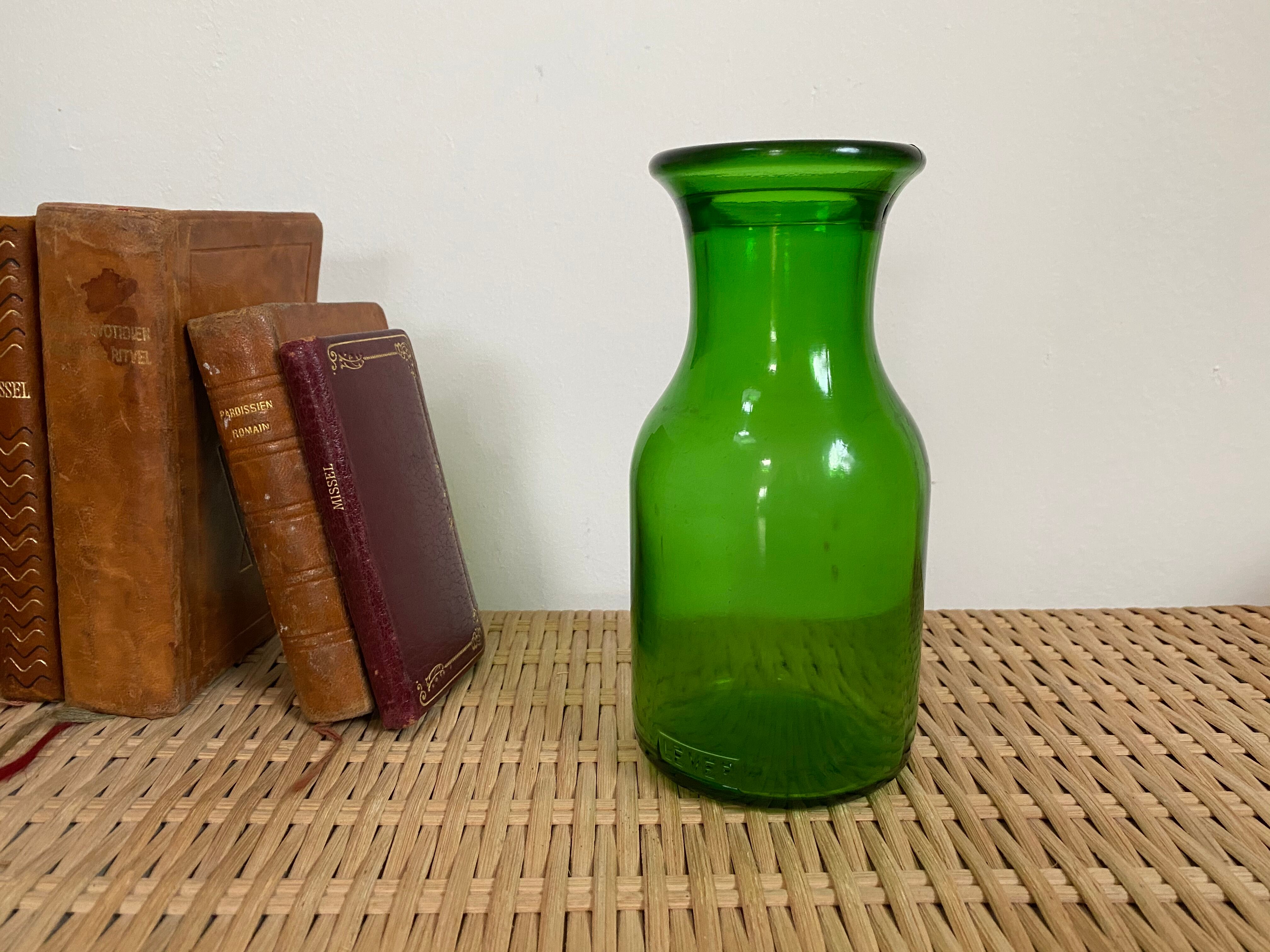 Vase vert vintage