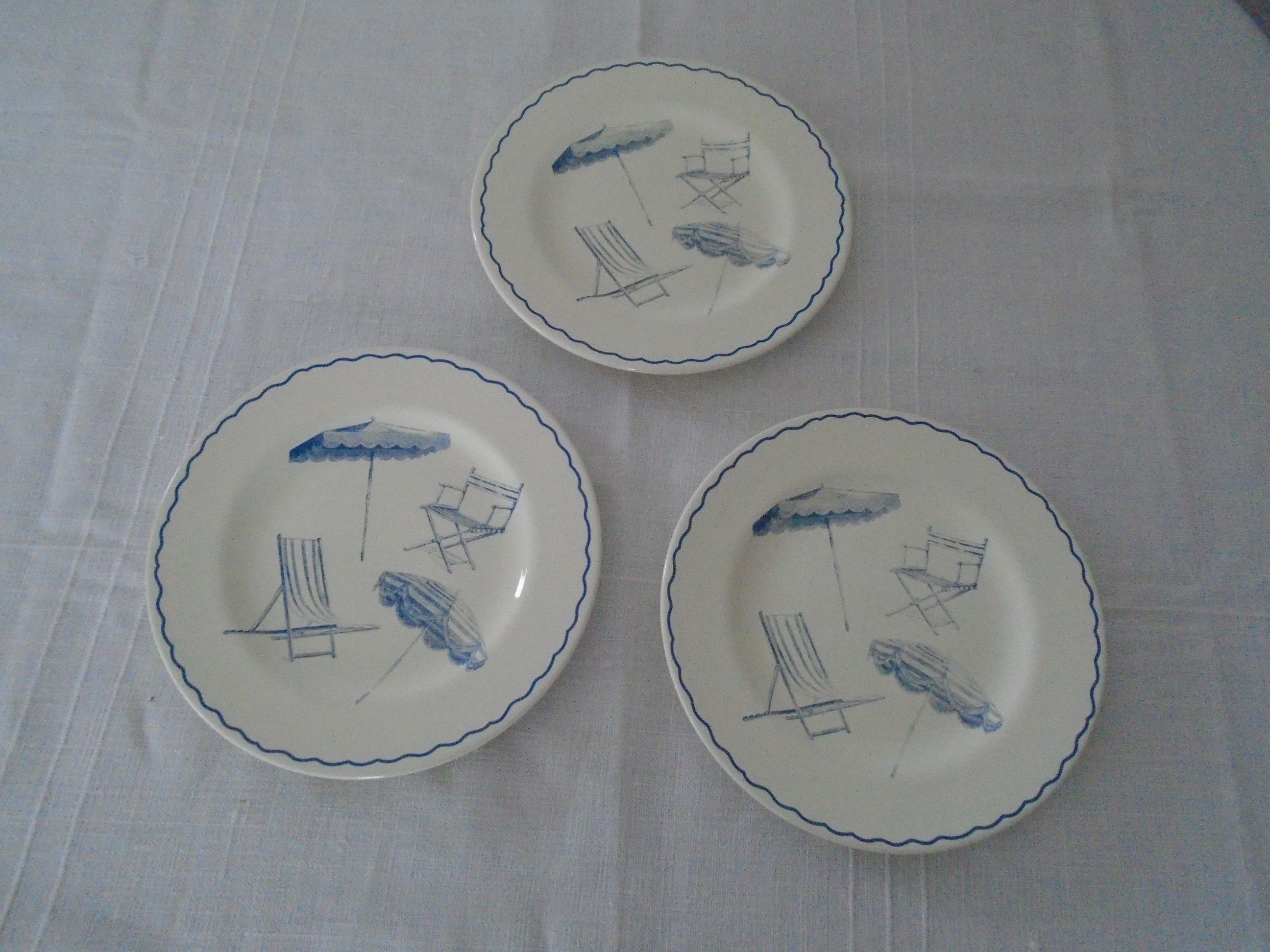 3 plates exclusive
