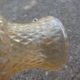 Paire de suspensions globe en verre ambré vintage