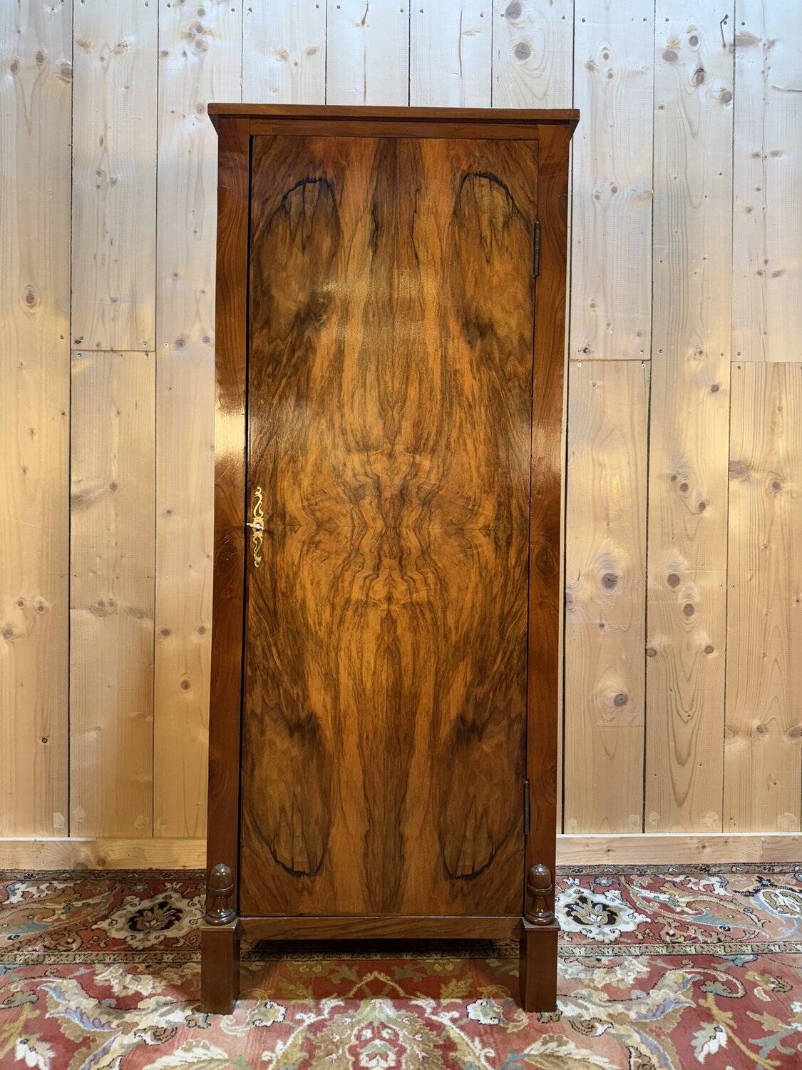 Wardrobe - Bonnetière Empire period