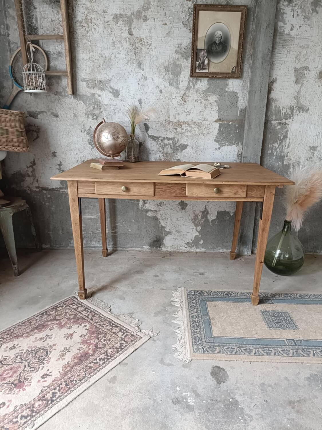 Farmhouse table
