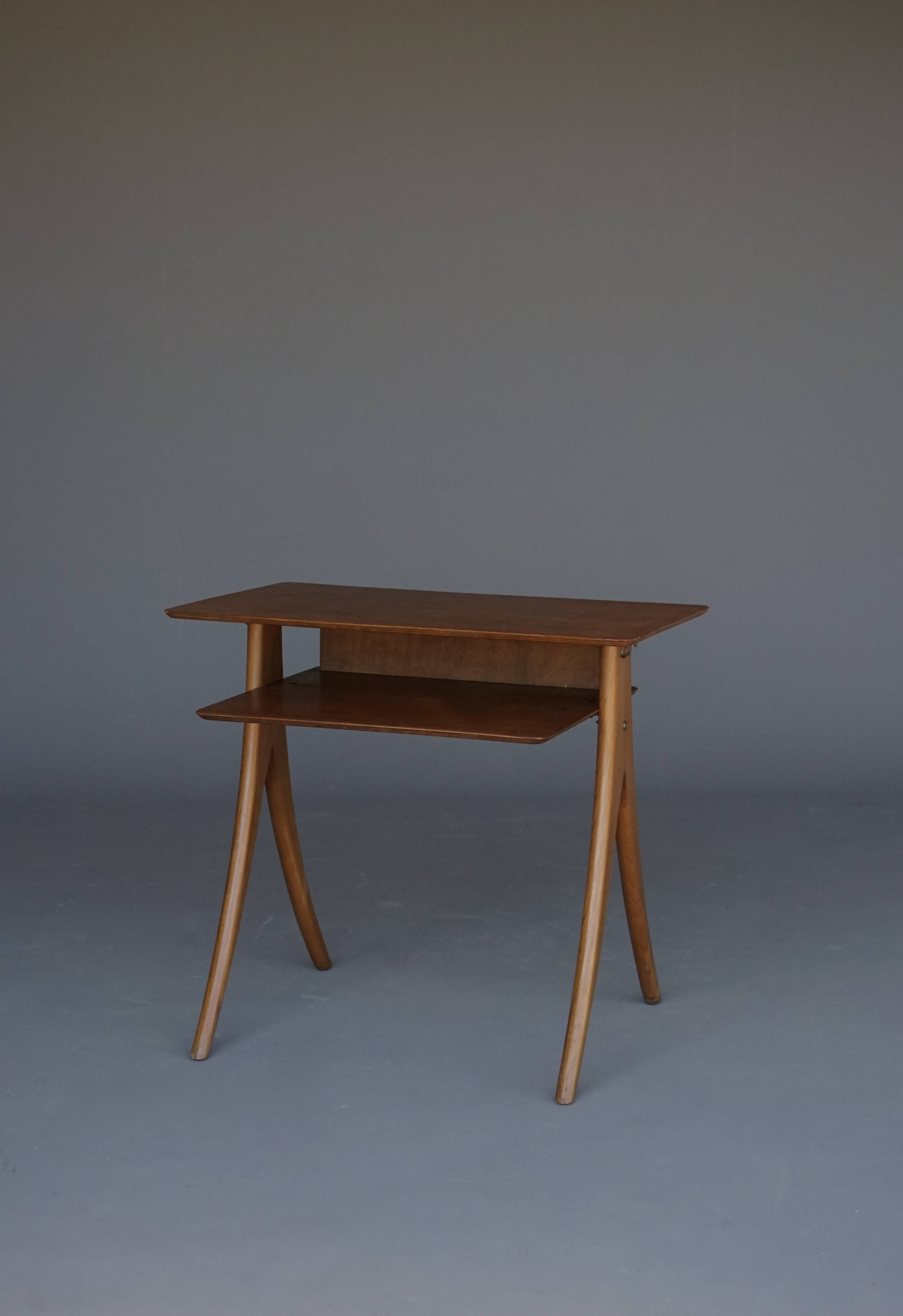 Table d'appoint en teck italien, années 1960