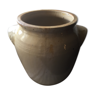 Sandstone pot