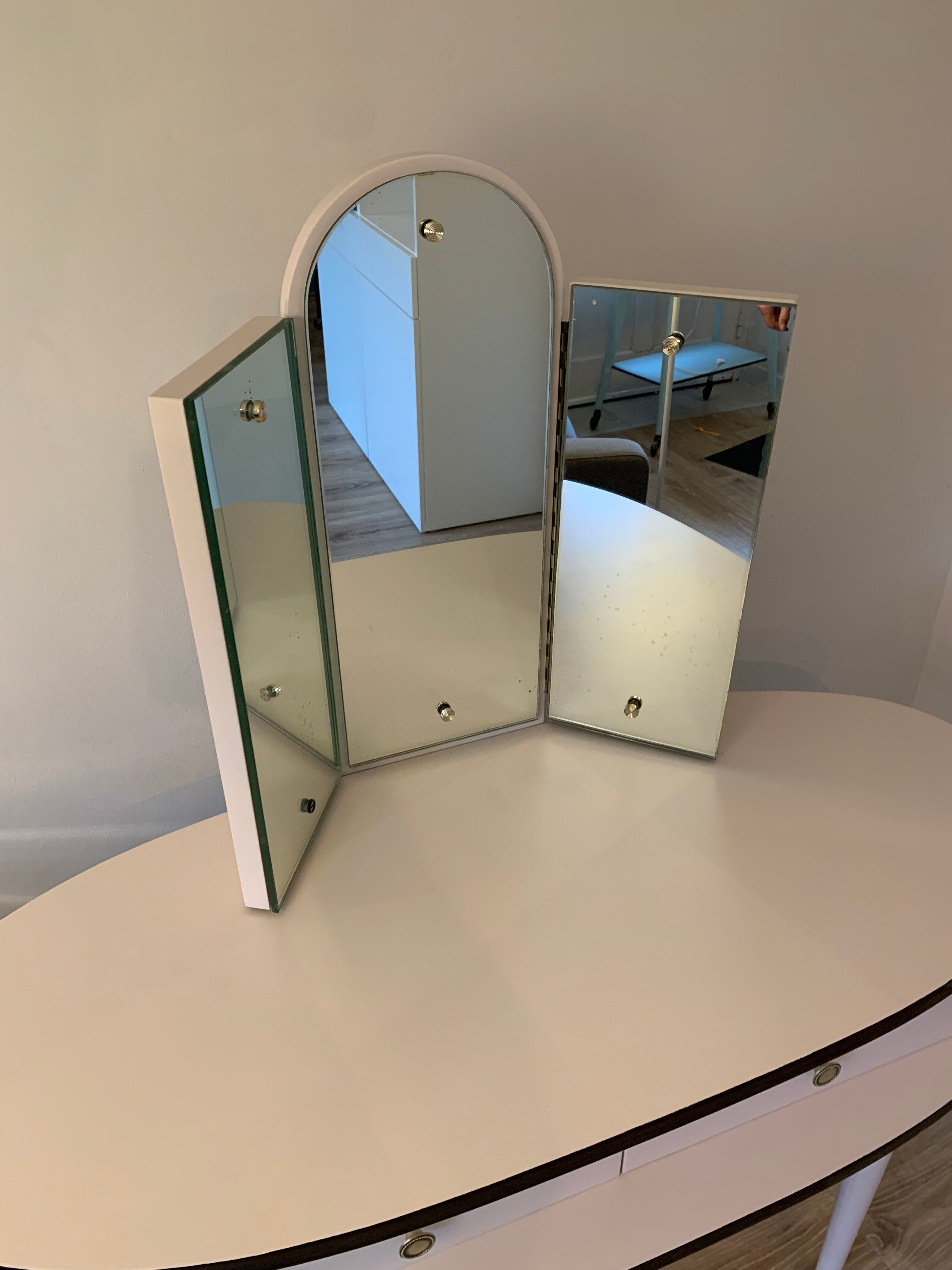 Vintage dressing table