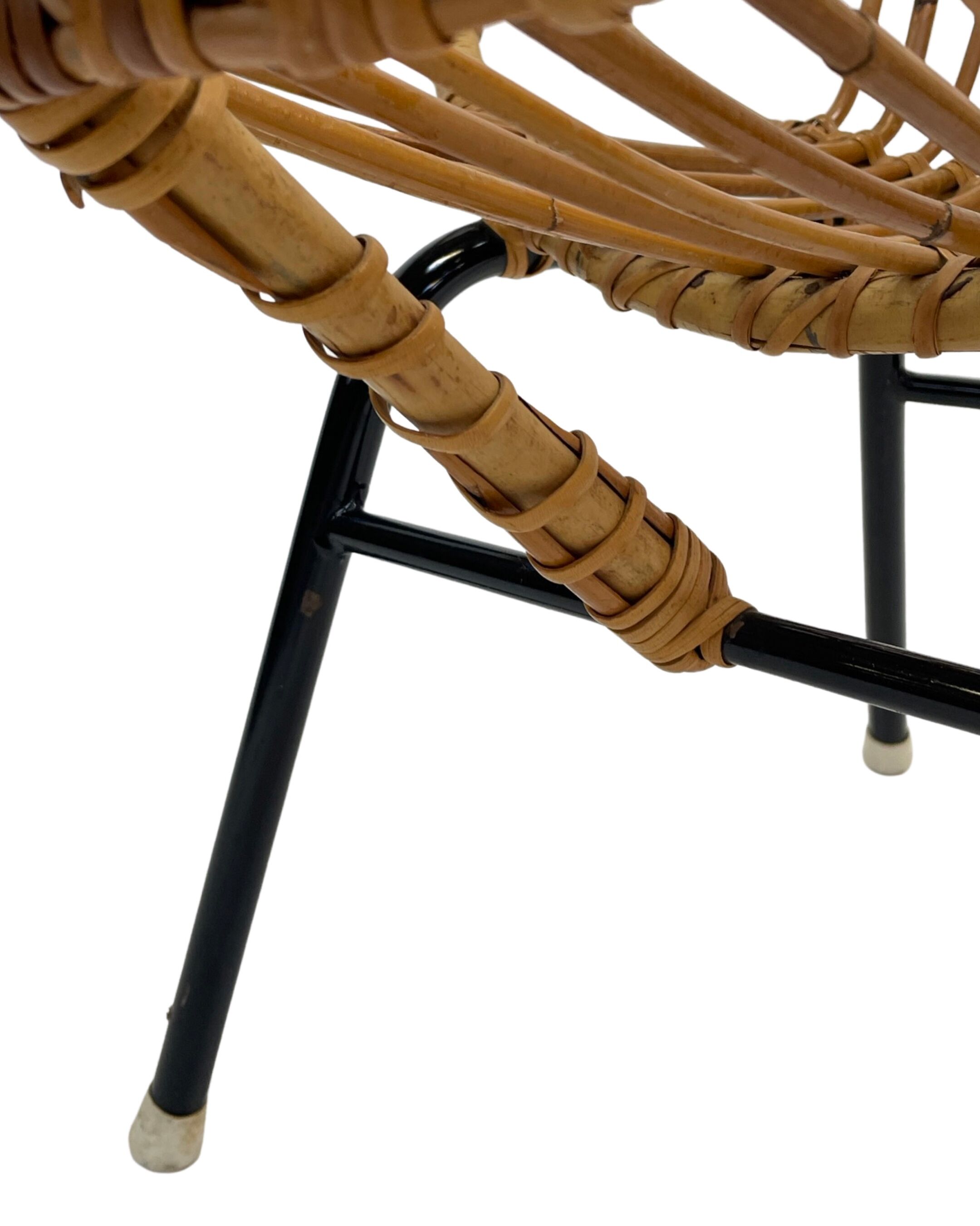 Rattan chair by Dirk van Sliedregt Rohe Noordwolde 1960 in the Netherlands