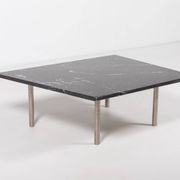Table basse architecturale unique en marbre des années 1980, Italie