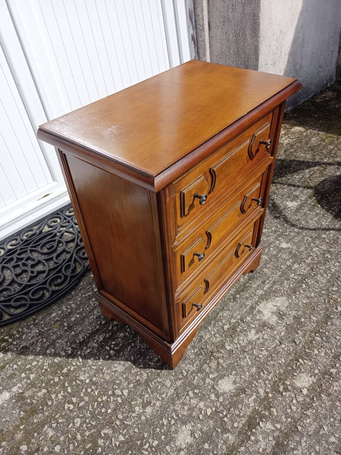 Petite commode