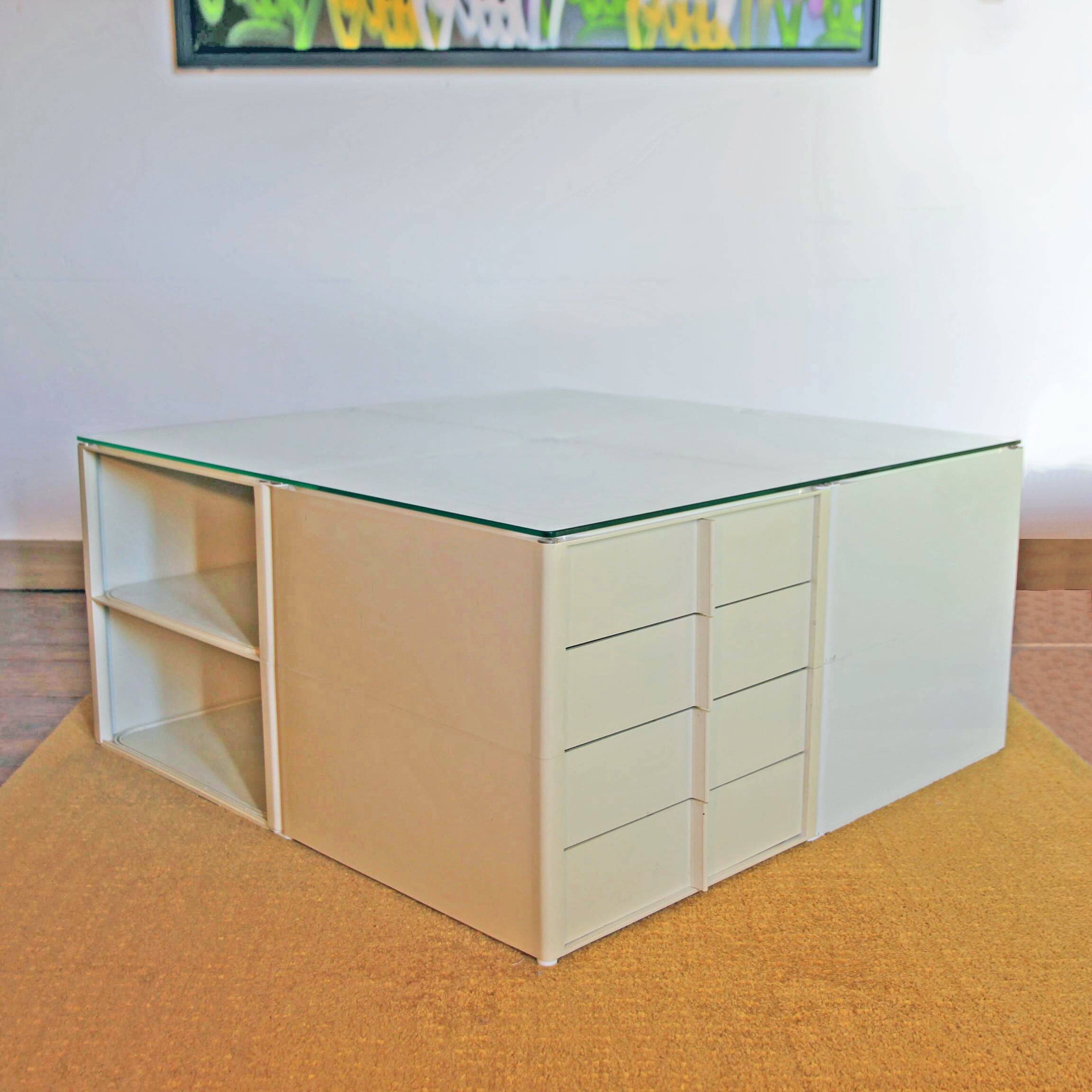 Coffee table by Joe Colombo for Elco Scorze, 1970