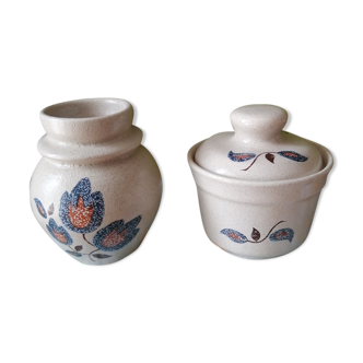 St Amand earthenware pot and sugar set