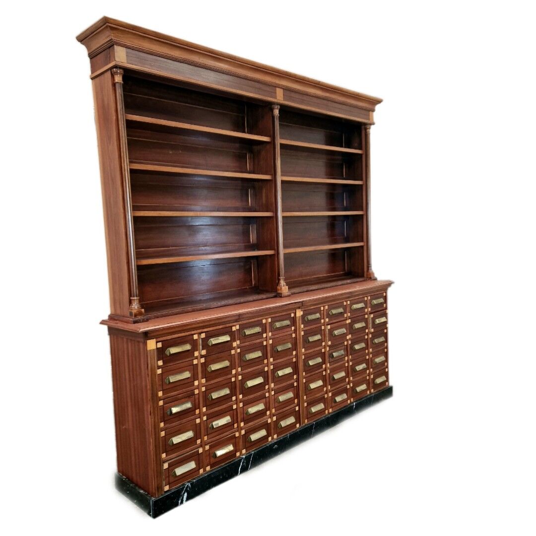 Grand cabinet d’apothicaire en acajou ancien, armoire de pharmacie Art Déco, bibliothèque