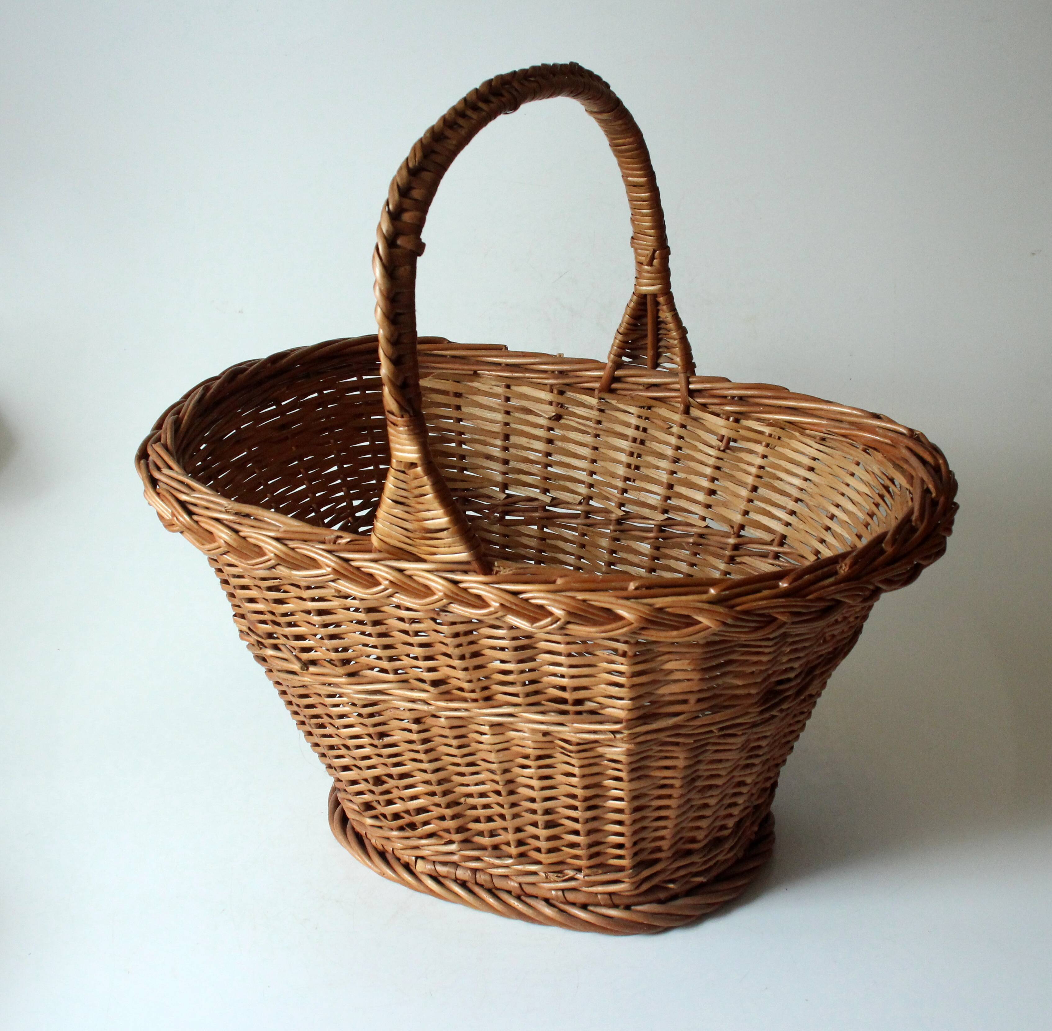 Wicker shopping basket, braided, handmade, vintage