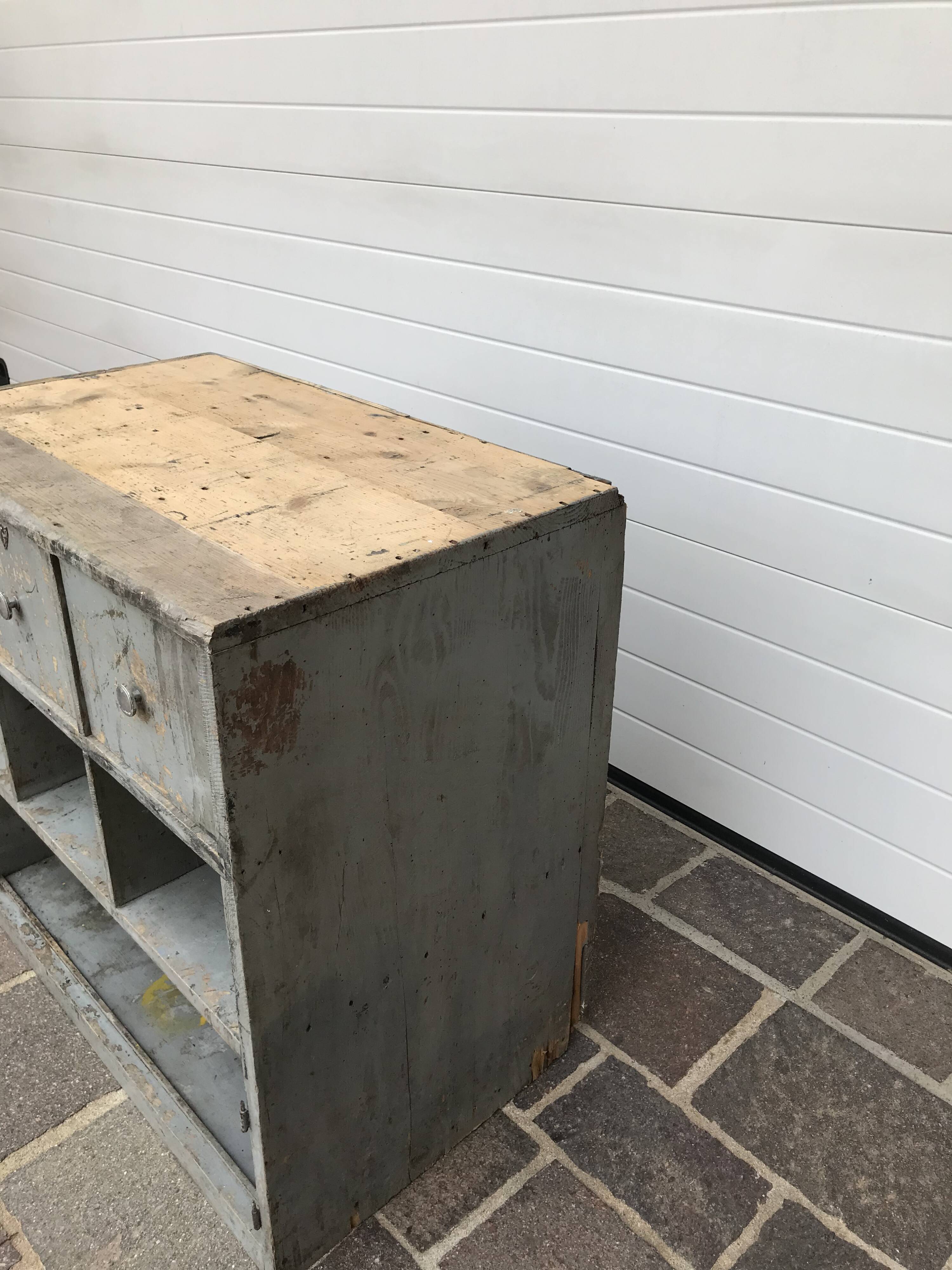 Drawer loom furniture