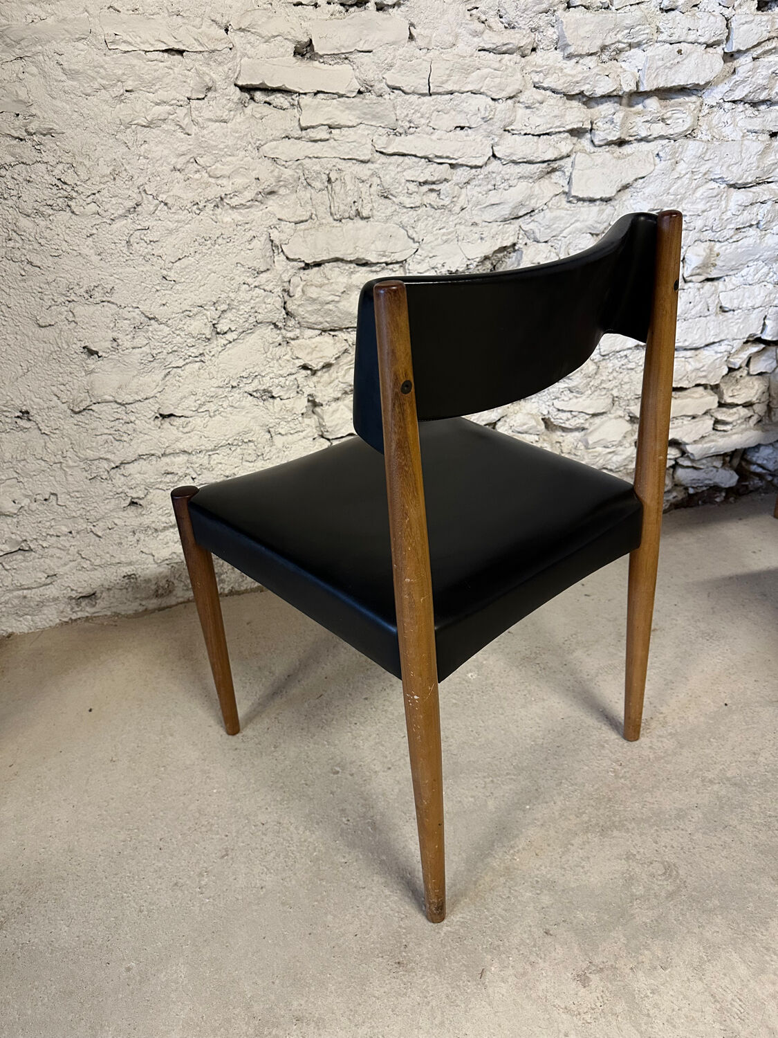 6 Scandinavian chairs by Aksel Bender 1960