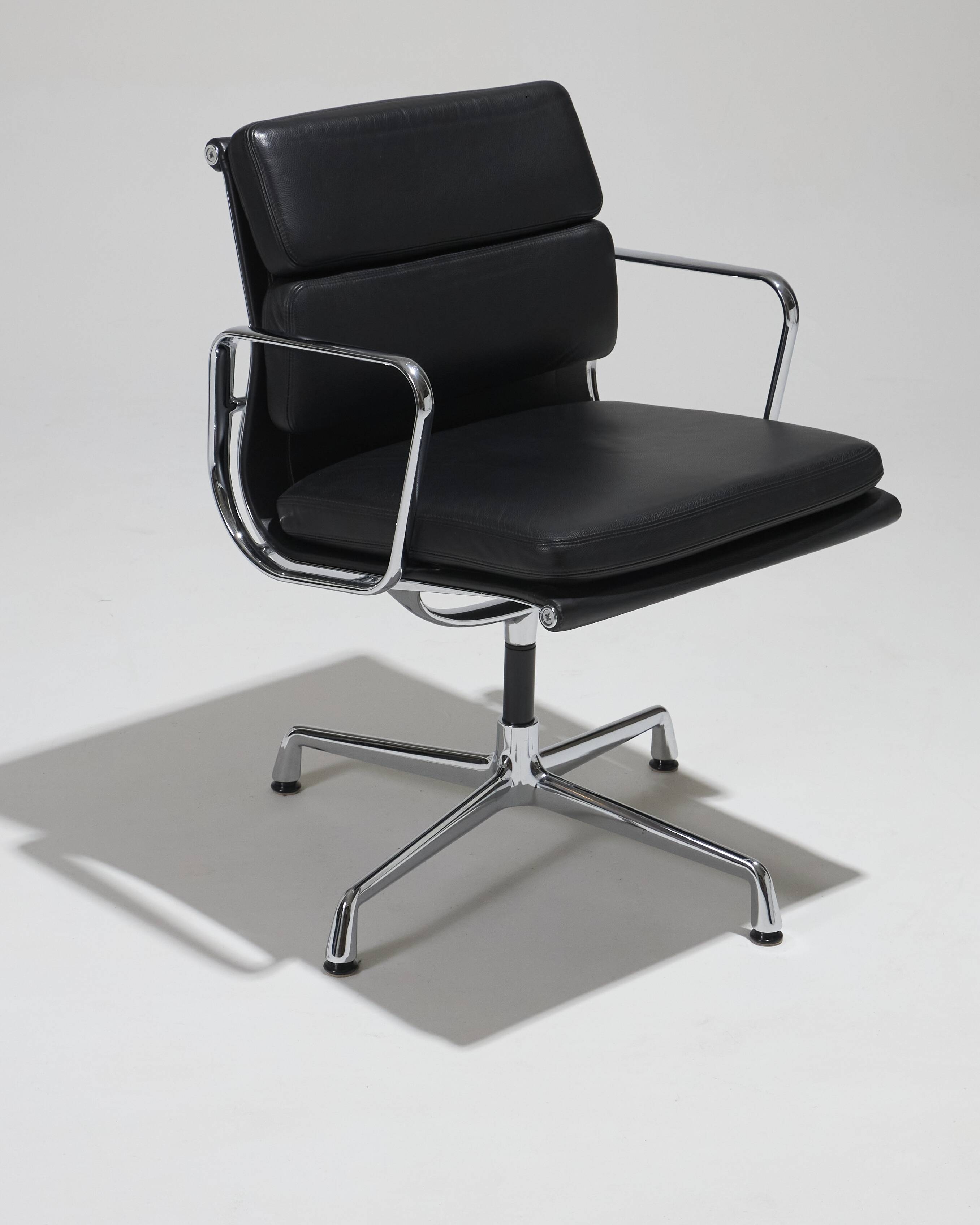 CHARLES EAMES "SOFT PAD EA 208" LEATHER ARMCHAIR, 1960s
