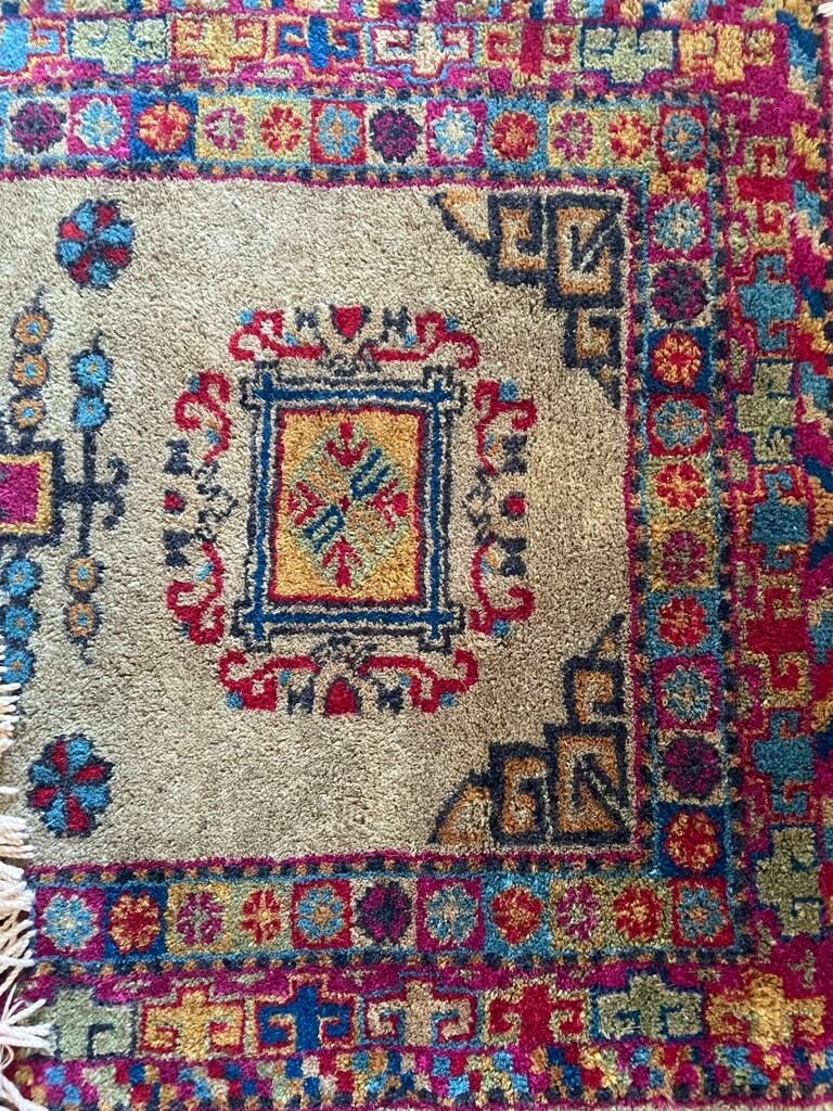 Uyghur carpet (Xinjiang) 90x60cm