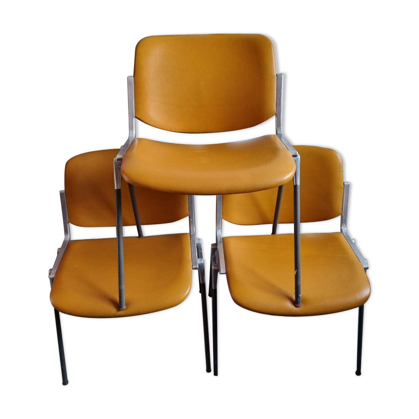 Chaises cuir DSC106 de G Piretti éditions Castelli de 1970