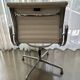 ALUMINIUM CHAIR EA 104 Pivotant