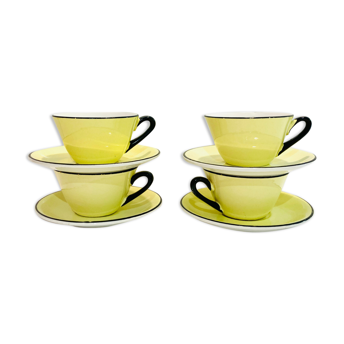 4 pastel yellow cups moulin des loups 50s