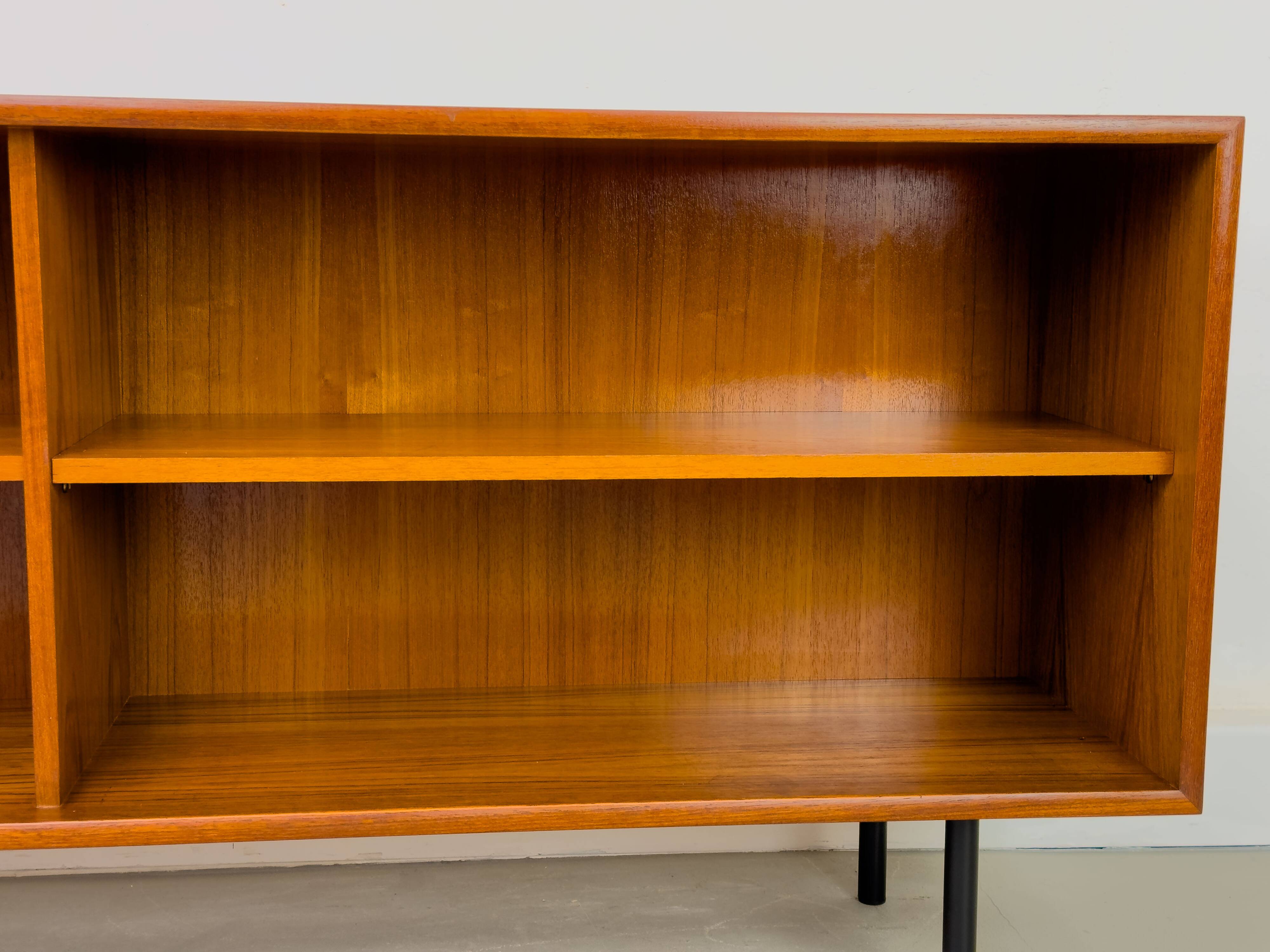Buffet bas en teck de WK Möbel, 1960