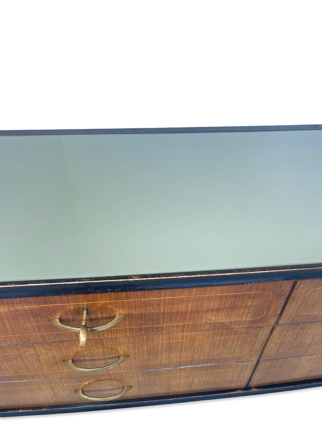 Commode en acajou plaqué avec plateau en verre vert, années 1950
