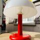 Lampe de bureau en métal laqué